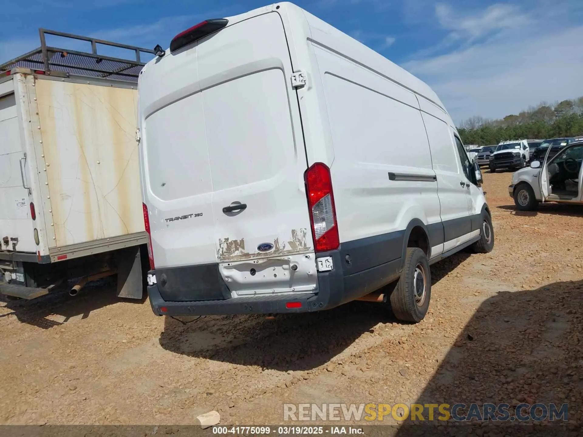 4 fotografías del automóvil dañado 1FTBW3X84LKA45648 FORD TRANSIT-350 CARGO VAN 2020