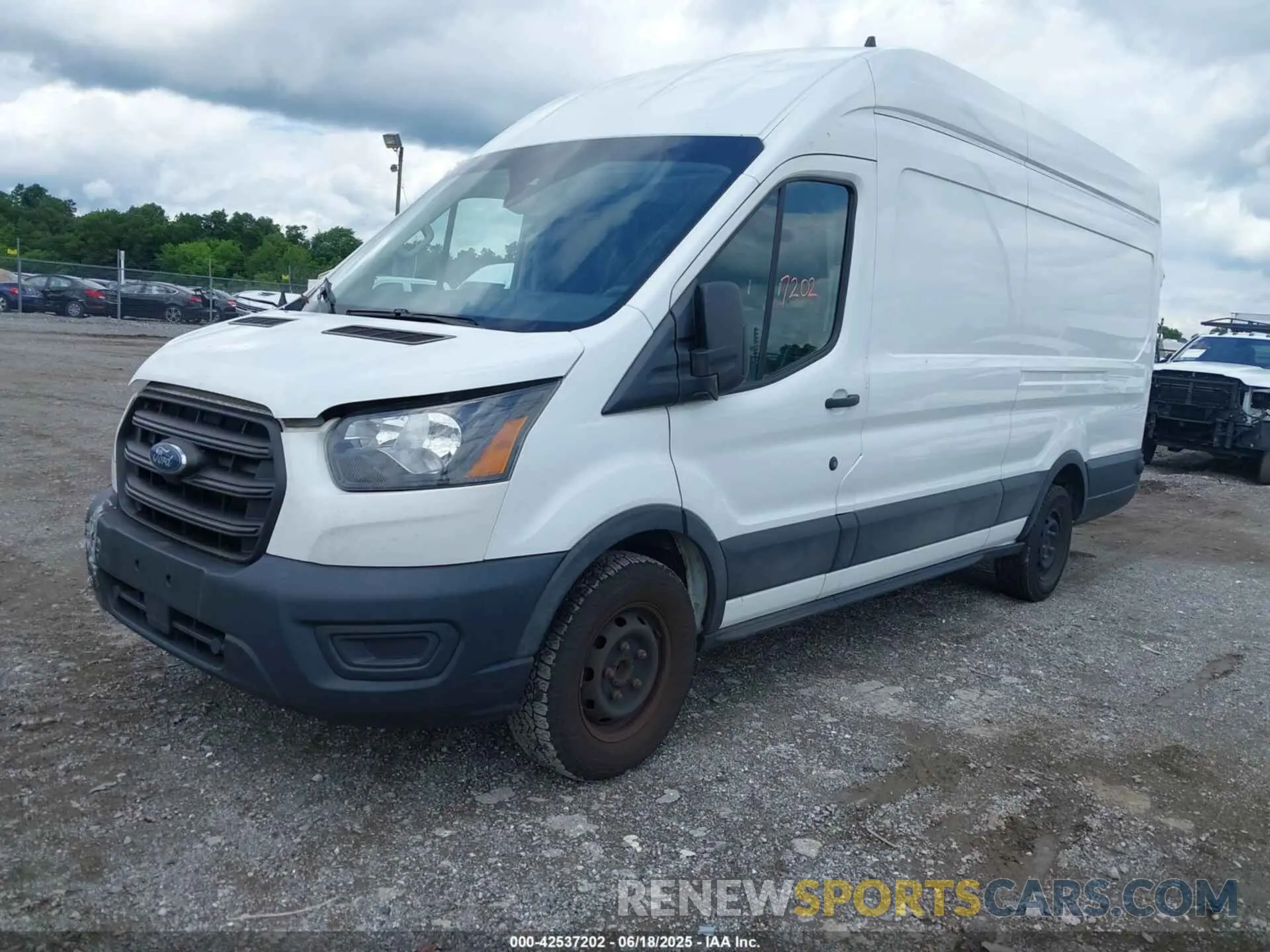 2 fotografías del automóvil dañado 1FTBW3XG0LKB35256 FORD TRANSIT-350 CARGO VAN 2020