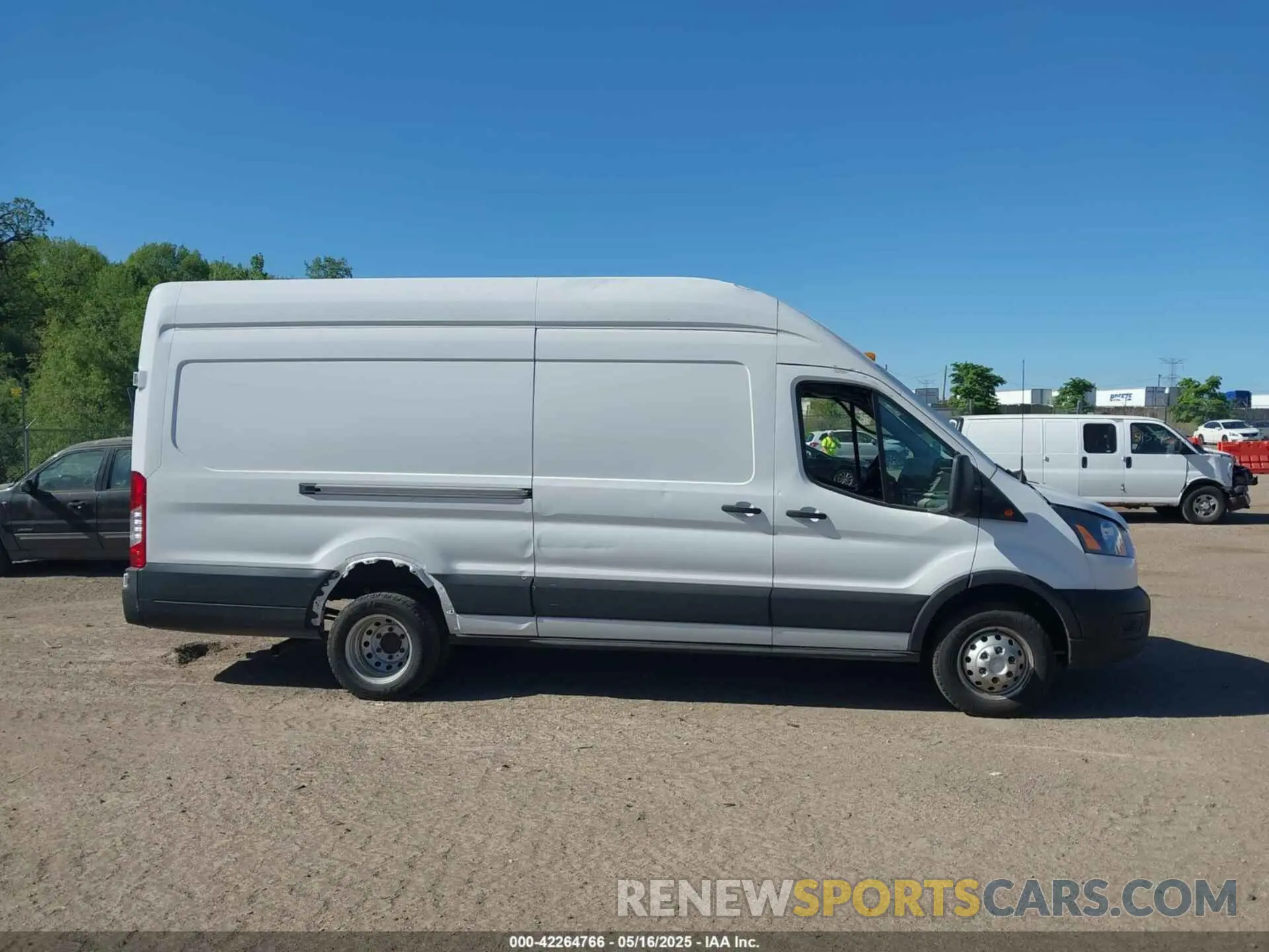 14 fotografías del automóvil dañado 1FTBF4XG6MKA37193 FORD TRANSIT-350 CARGO VAN 2021