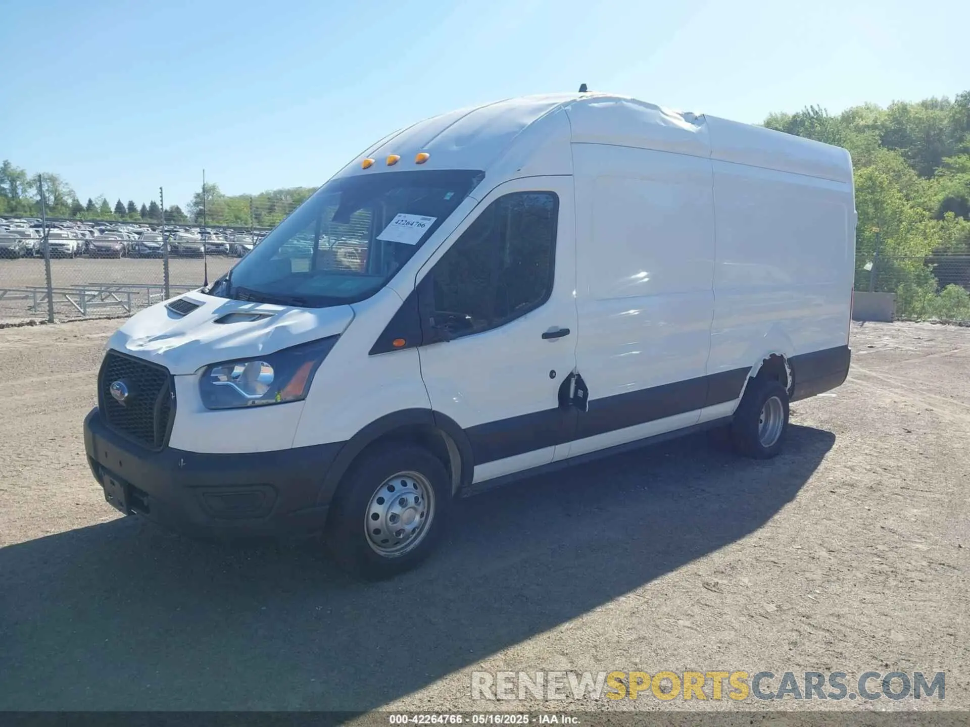 2 fotografías del automóvil dañado 1FTBF4XG6MKA37193 FORD TRANSIT-350 CARGO VAN 2021