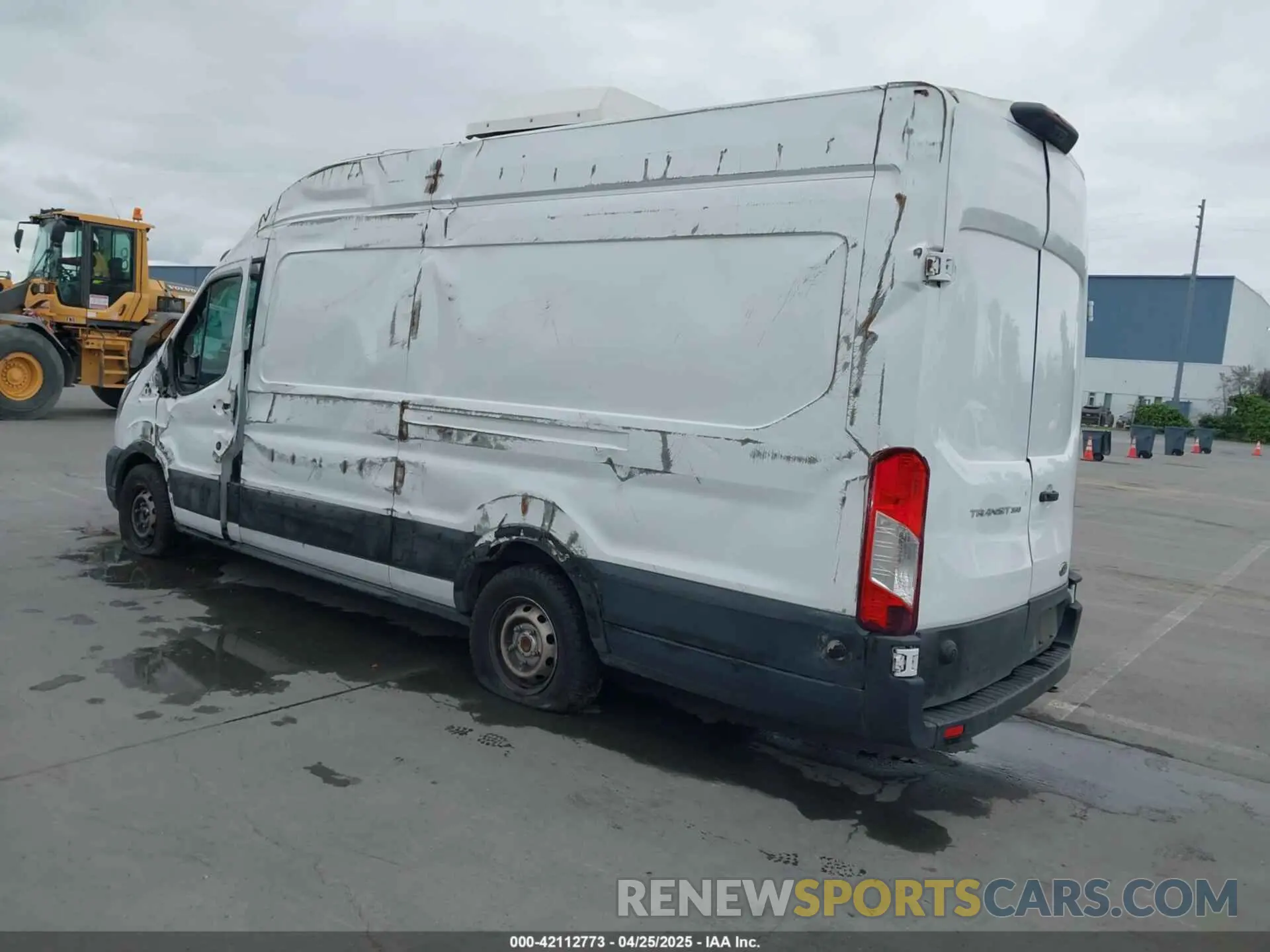 3 fotografías del automóvil dañado 1FTBW3X87MKA75793 FORD TRANSIT-350 CARGO VAN 2021