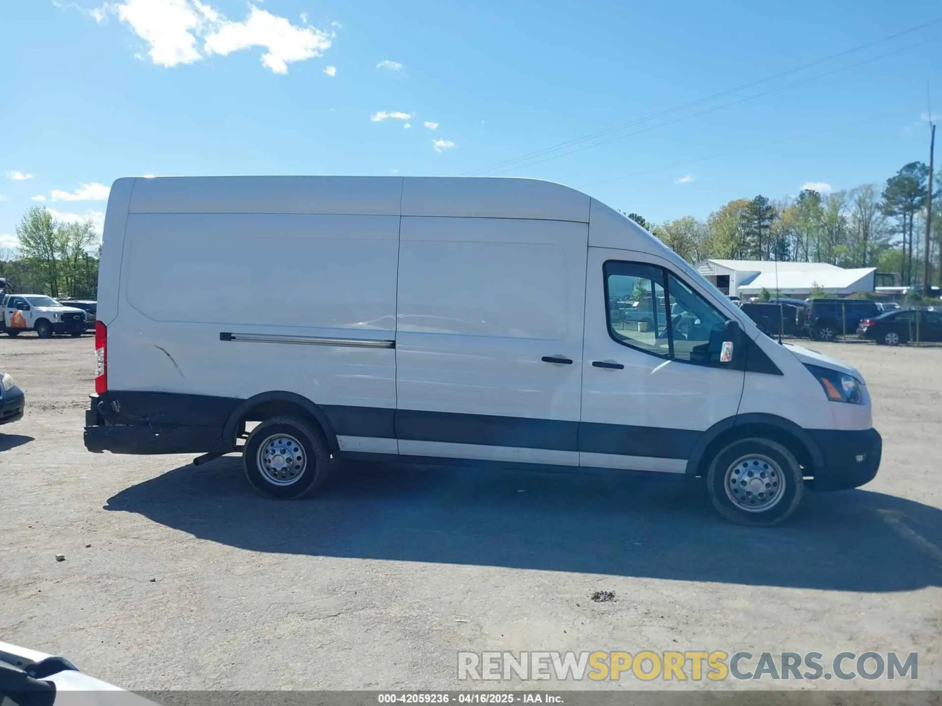 13 fotografías del automóvil dañado 1FTBW3X80NKA69156 FORD TRANSIT-350 CARGO VAN 2022