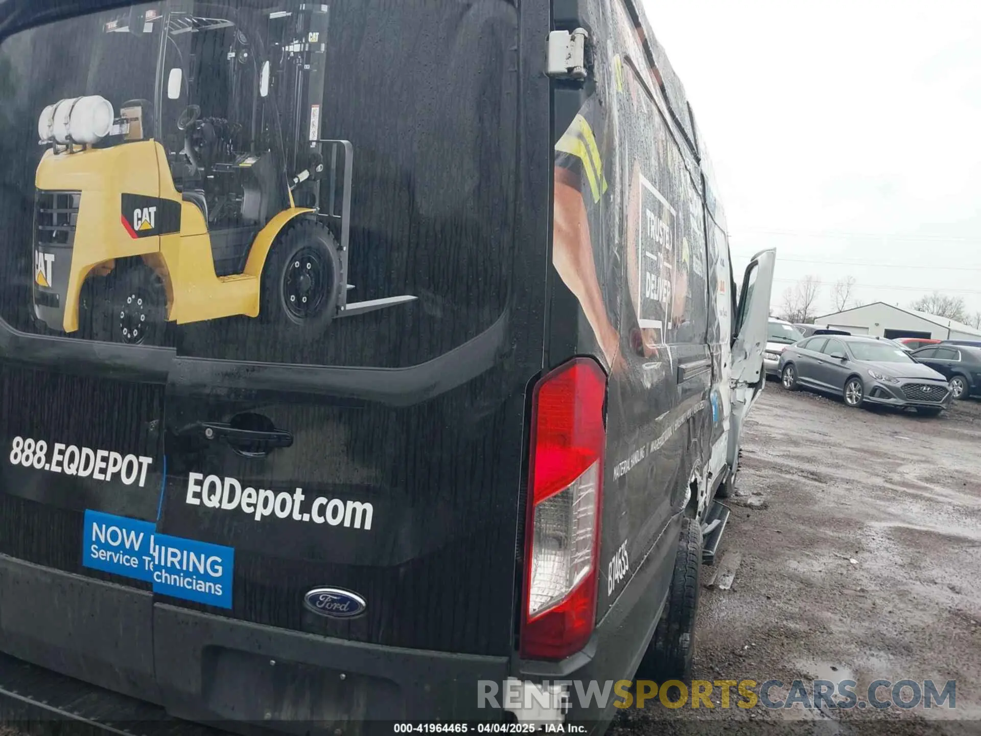 4 fotografías del automóvil dañado 1FTBF4XG0PKB74635 FORD TRANSIT-350 CARGO VAN 2023