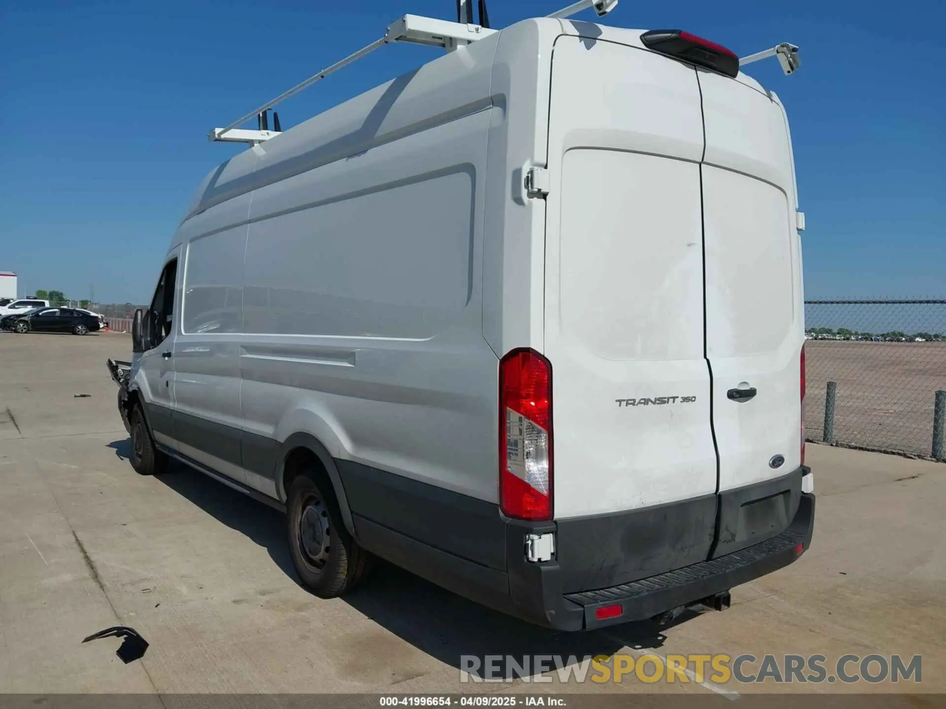 3 fotografías del automóvil dañado 1FTLW3X86PKC12960 FORD TRANSIT-350 CARGO VAN 2023