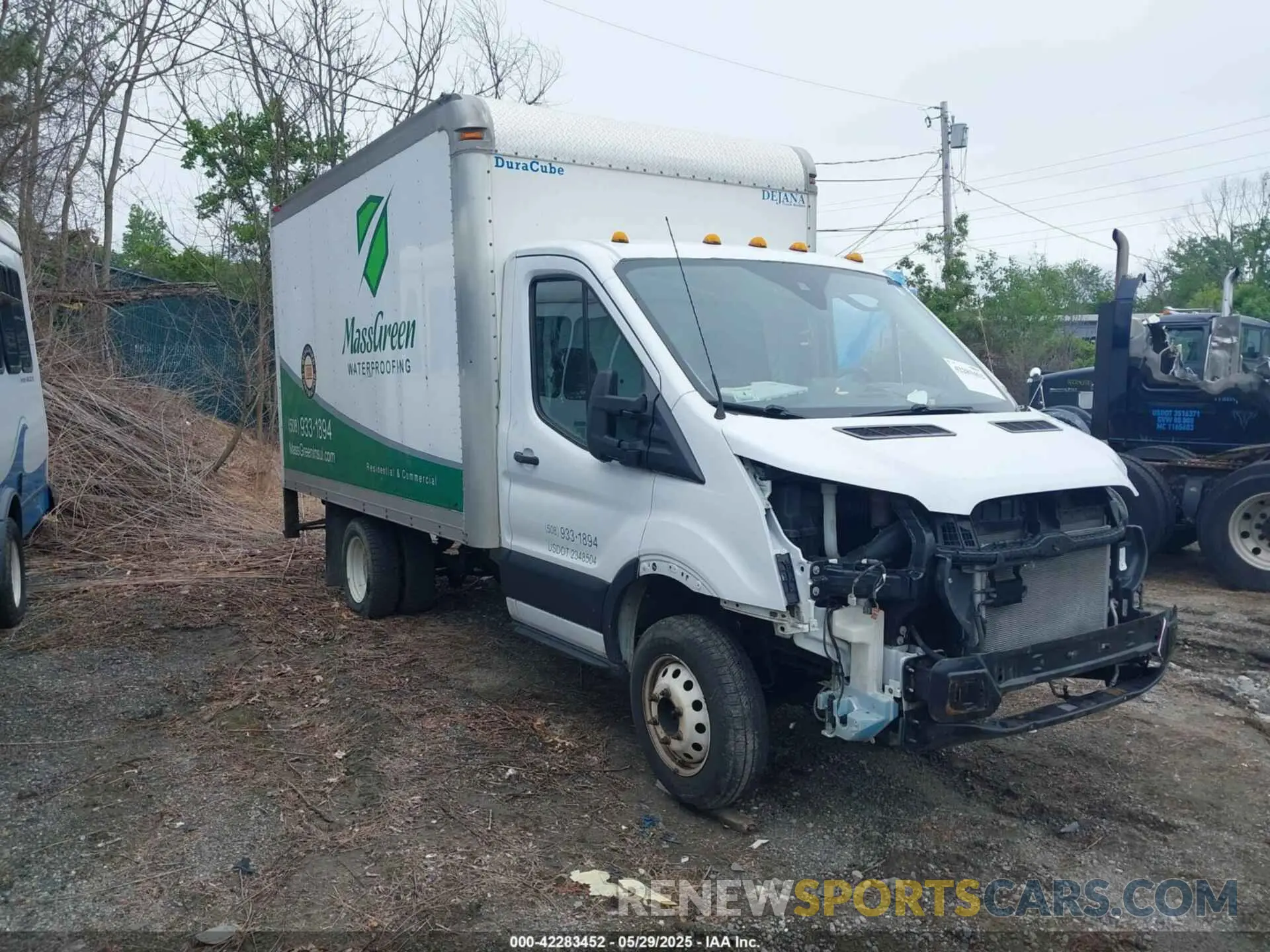 1 fotografías del automóvil dañado 1FDBF6PM8KKB87302 FORD TRANSIT-350 CUTAWAY 2019