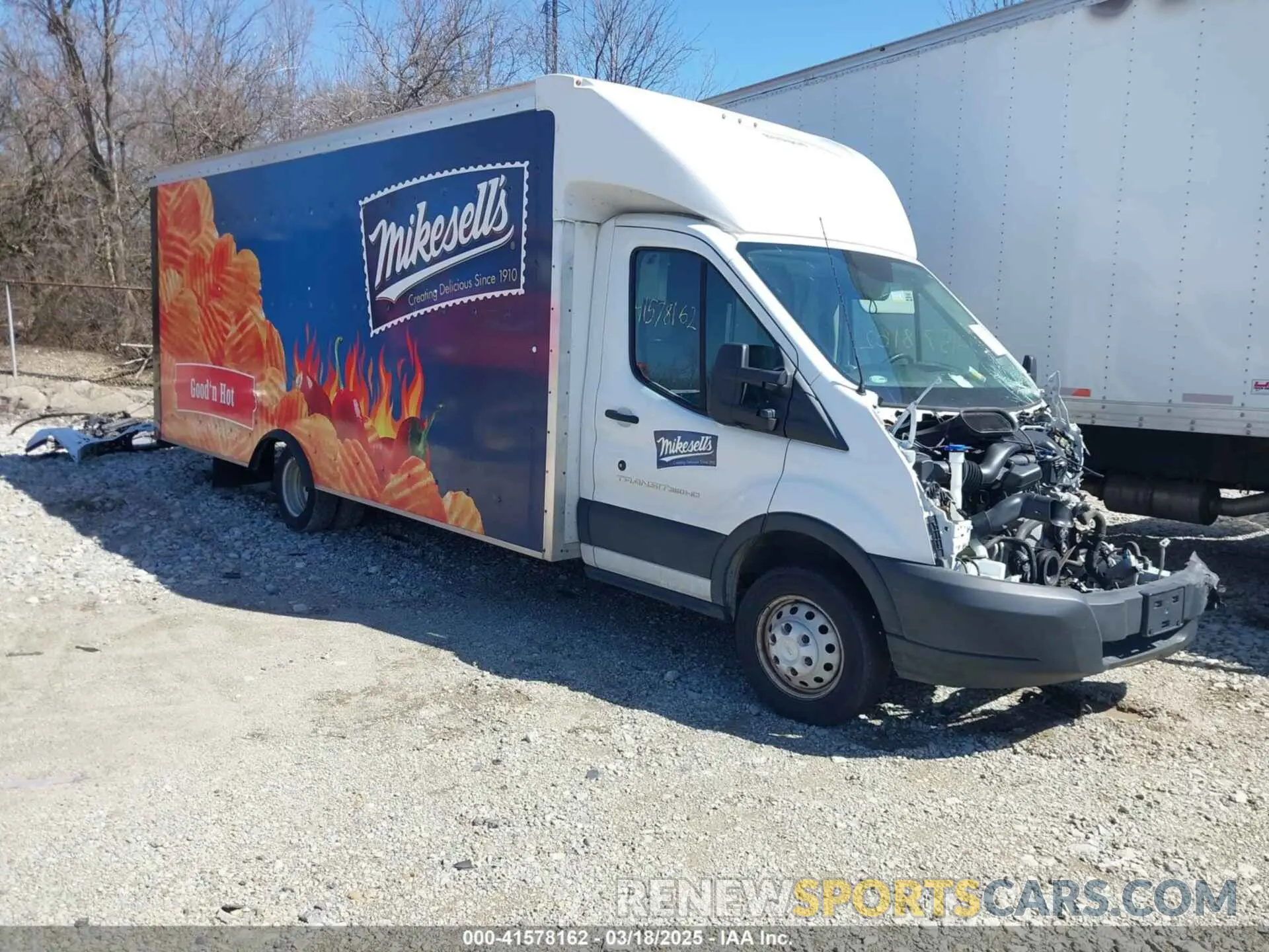 1 fotografías del automóvil dañado 1FDBF9PM6KKB48449 FORD TRANSIT-350 CUTAWAY 2019