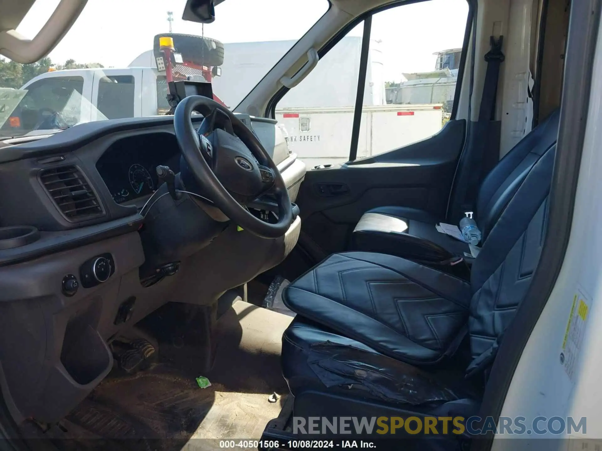 7 fotografías del automóvil dañado 1FDBF6P80LKB62480 FORD TRANSIT-350 CUTAWAY 2020