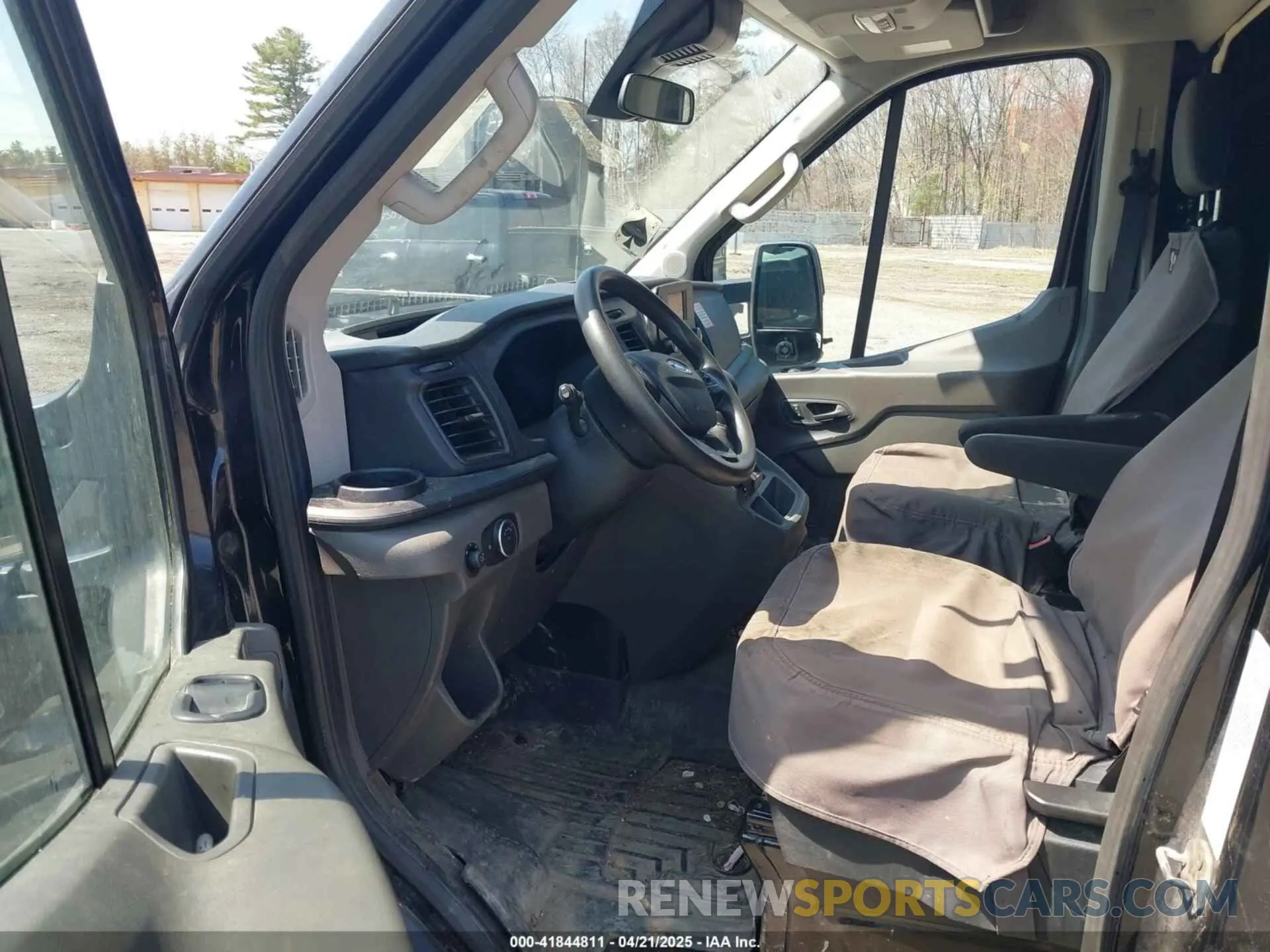 7 fotografías del automóvil dañado 1FDBF6P86LKB75928 FORD TRANSIT-350 CUTAWAY 2020