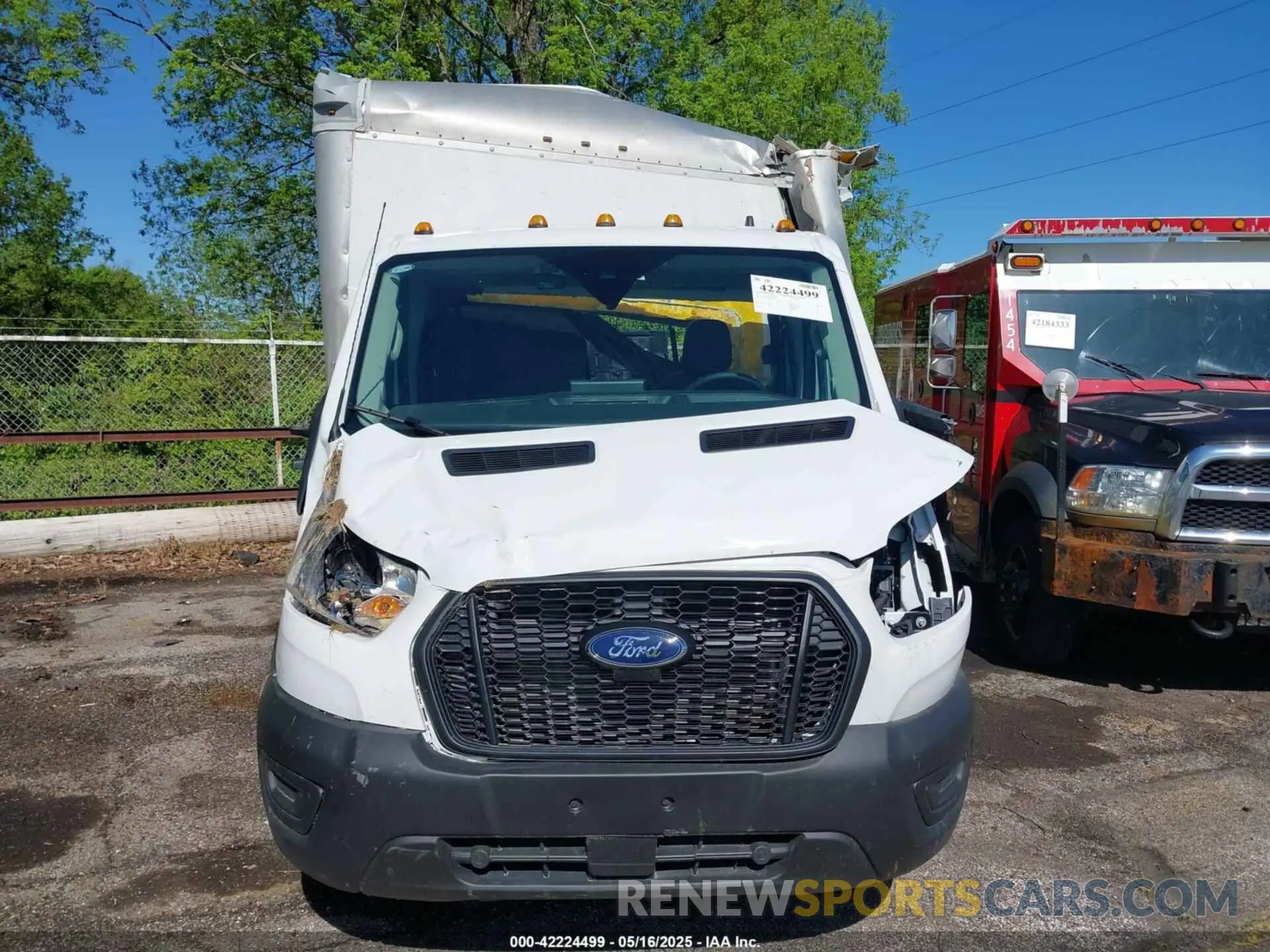 12 fotografías del automóvil dañado 1FDSF6P85RKB79591 FORD TRANSIT-350 CUTAWAY 2024
