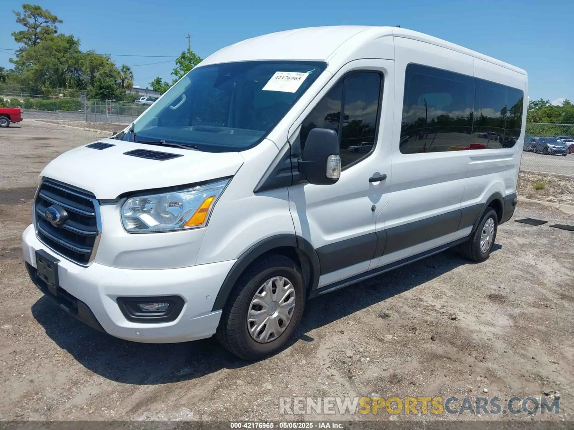 2 fotografías del automóvil dañado 1FBAX2C80LKA23515 FORD TRANSIT-350 PASSENGER VAN 2020