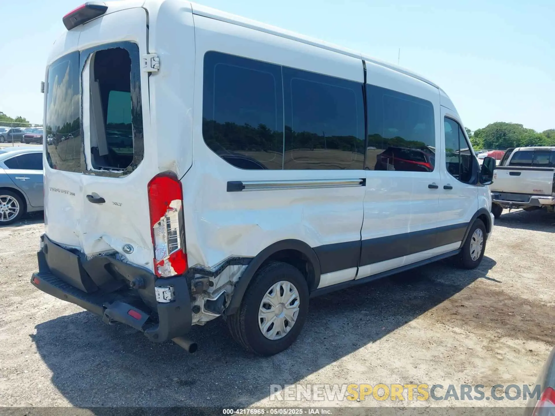 4 fotografías del automóvil dañado 1FBAX2C80LKA23515 FORD TRANSIT-350 PASSENGER VAN 2020