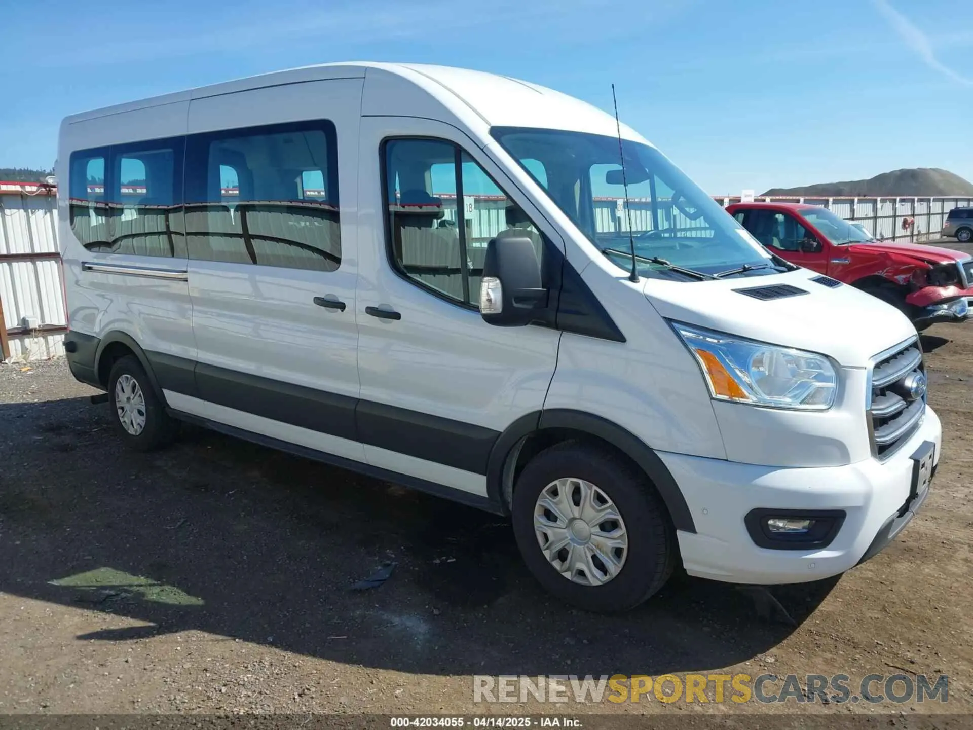 1 fotografías del automóvil dañado 1FBAX2C85LKA42853 FORD TRANSIT-350 PASSENGER VAN 2020