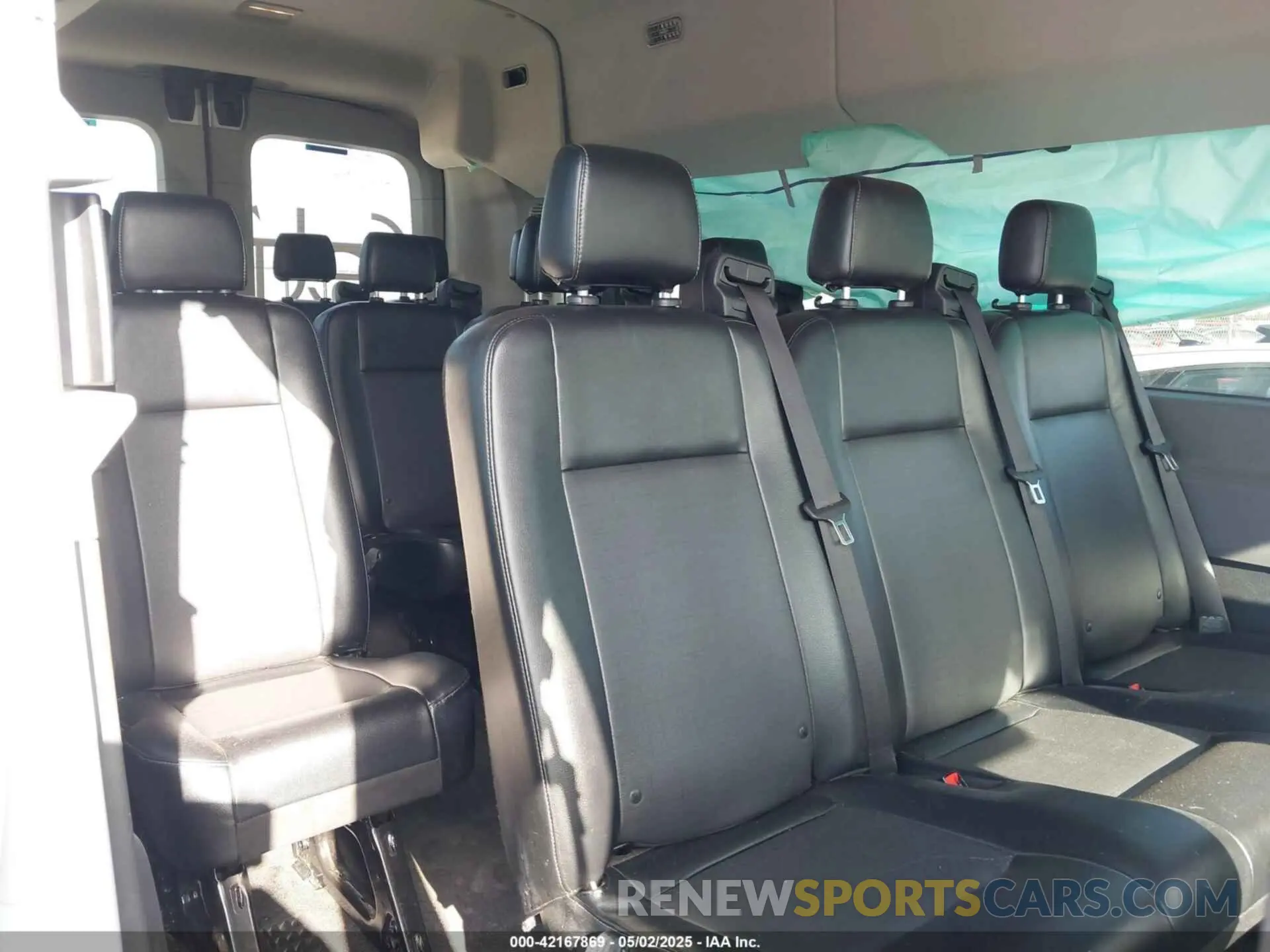 8 fotografías del automóvil dañado 1FBAX2CG6LKA25681 FORD TRANSIT-350 PASSENGER VAN 2020