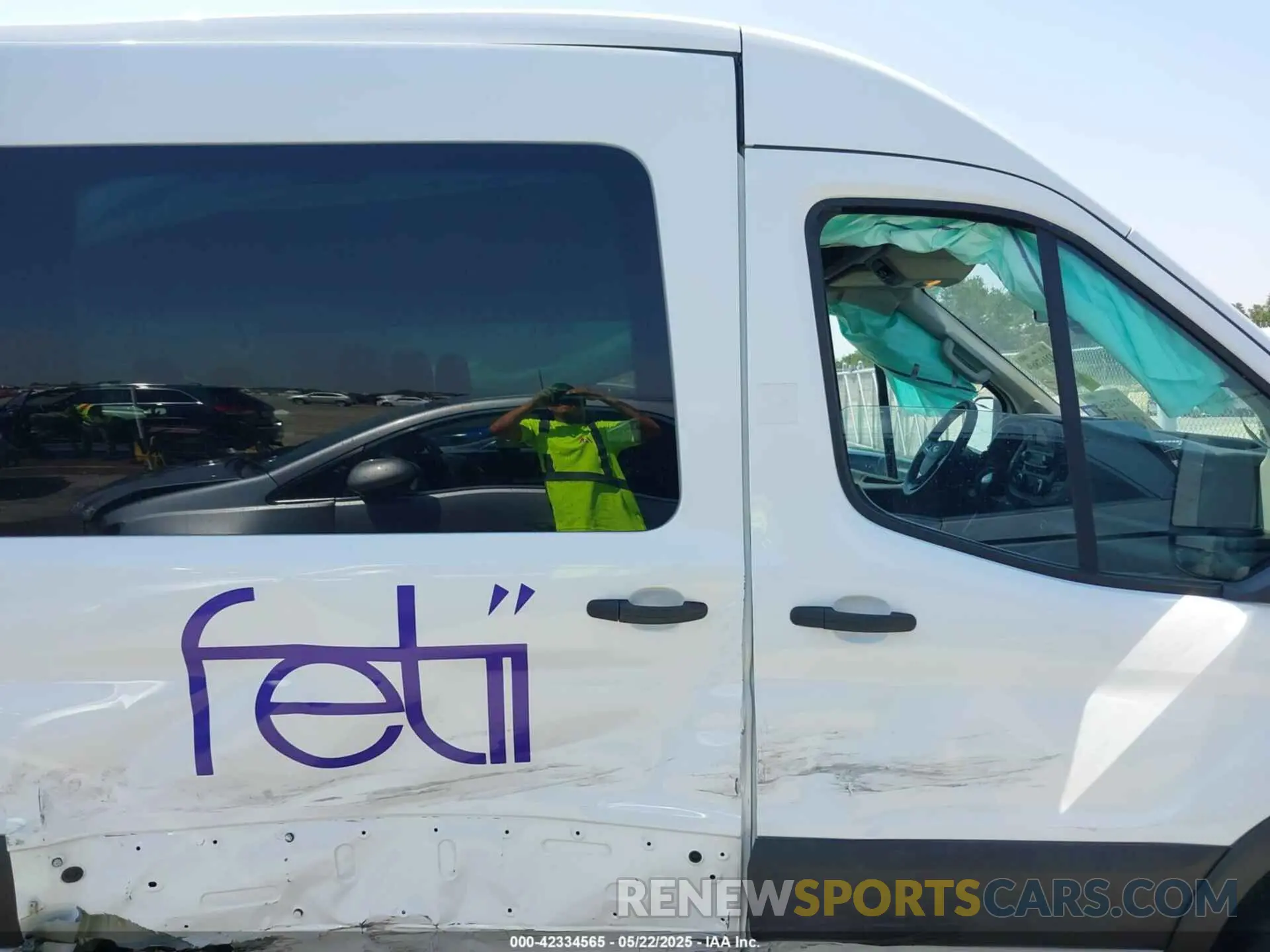 13 fotografías del automóvil dañado 1FBAX2CG7LKB42783 FORD TRANSIT-350 PASSENGER VAN 2020