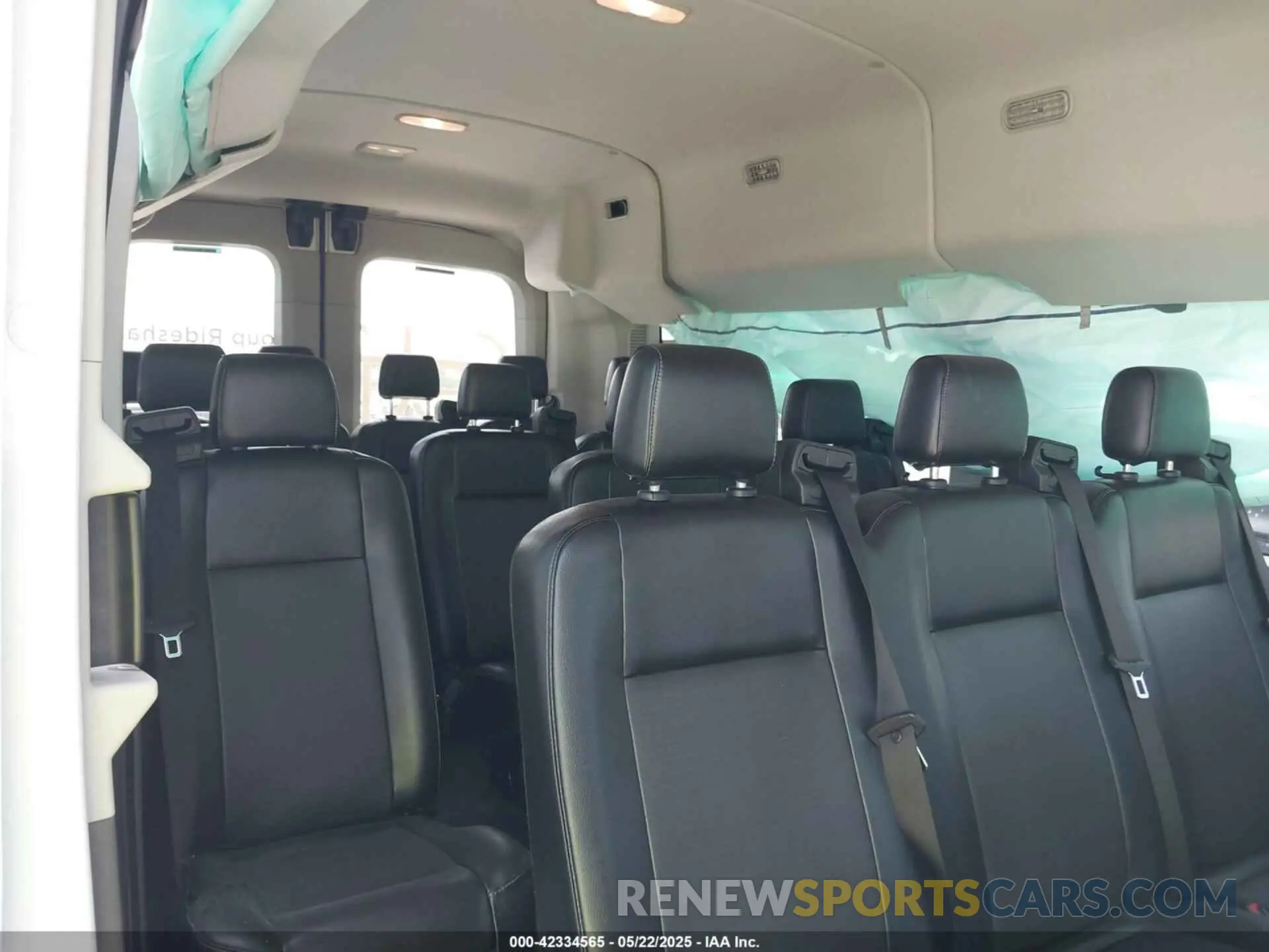 8 fotografías del automóvil dañado 1FBAX2CG7LKB42783 FORD TRANSIT-350 PASSENGER VAN 2020