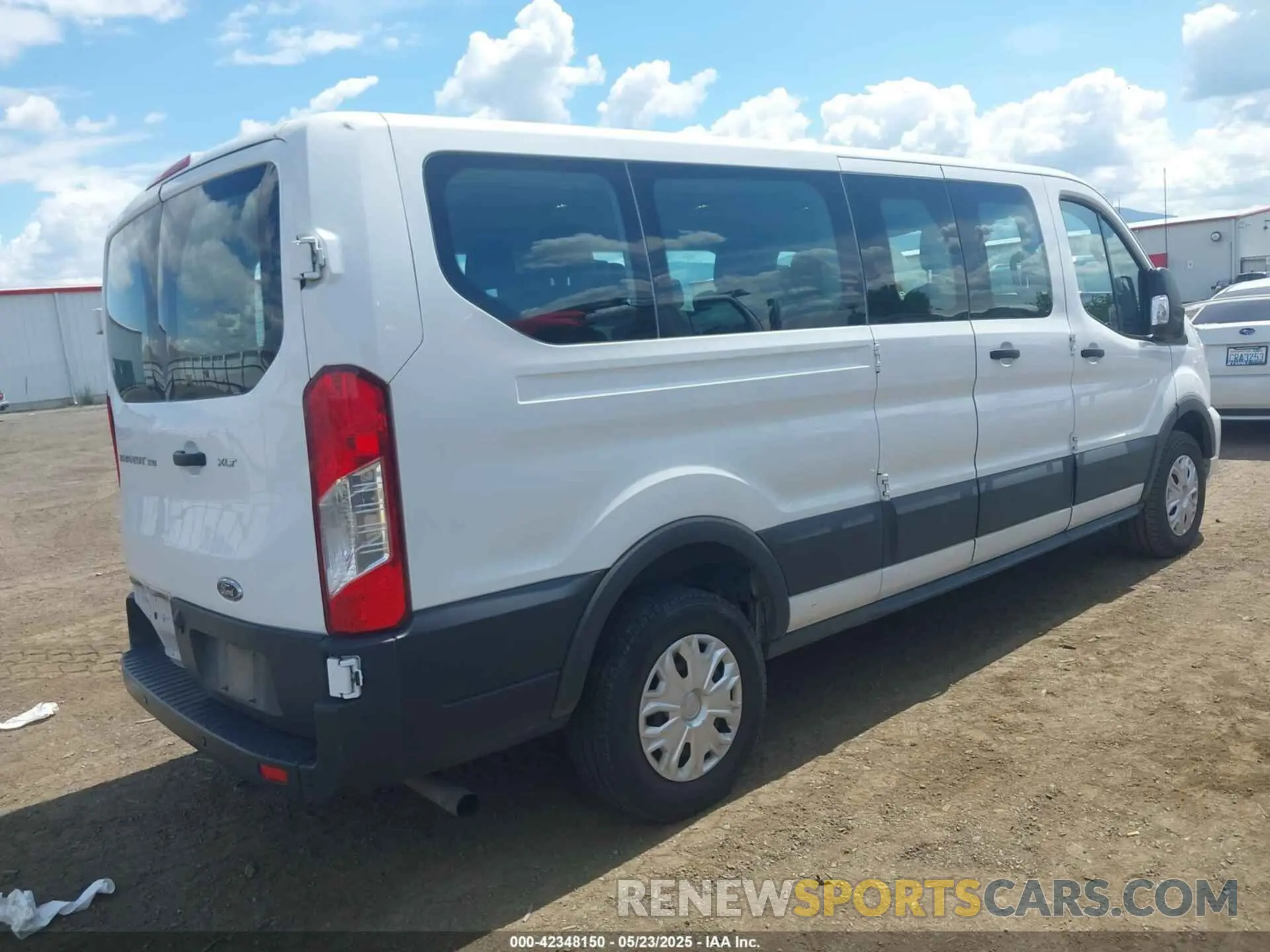 4 fotografías del automóvil dañado 1FBAX2Y87MKA31170 FORD TRANSIT-350 PASSENGER VAN 2021
