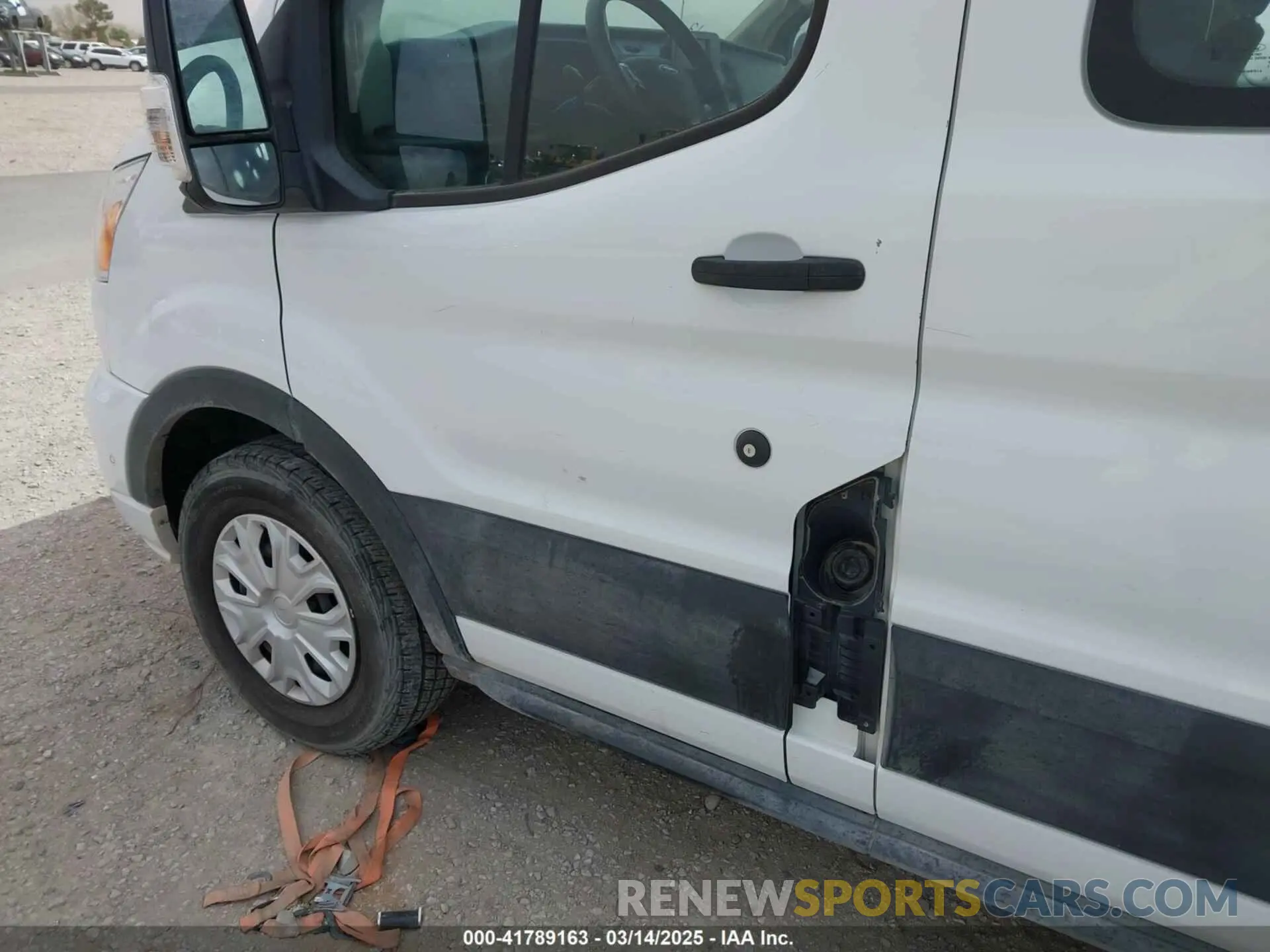 6 fotografías del automóvil dañado 1FBAX2Y87MKA31685 FORD TRANSIT-350 PASSENGER VAN 2021