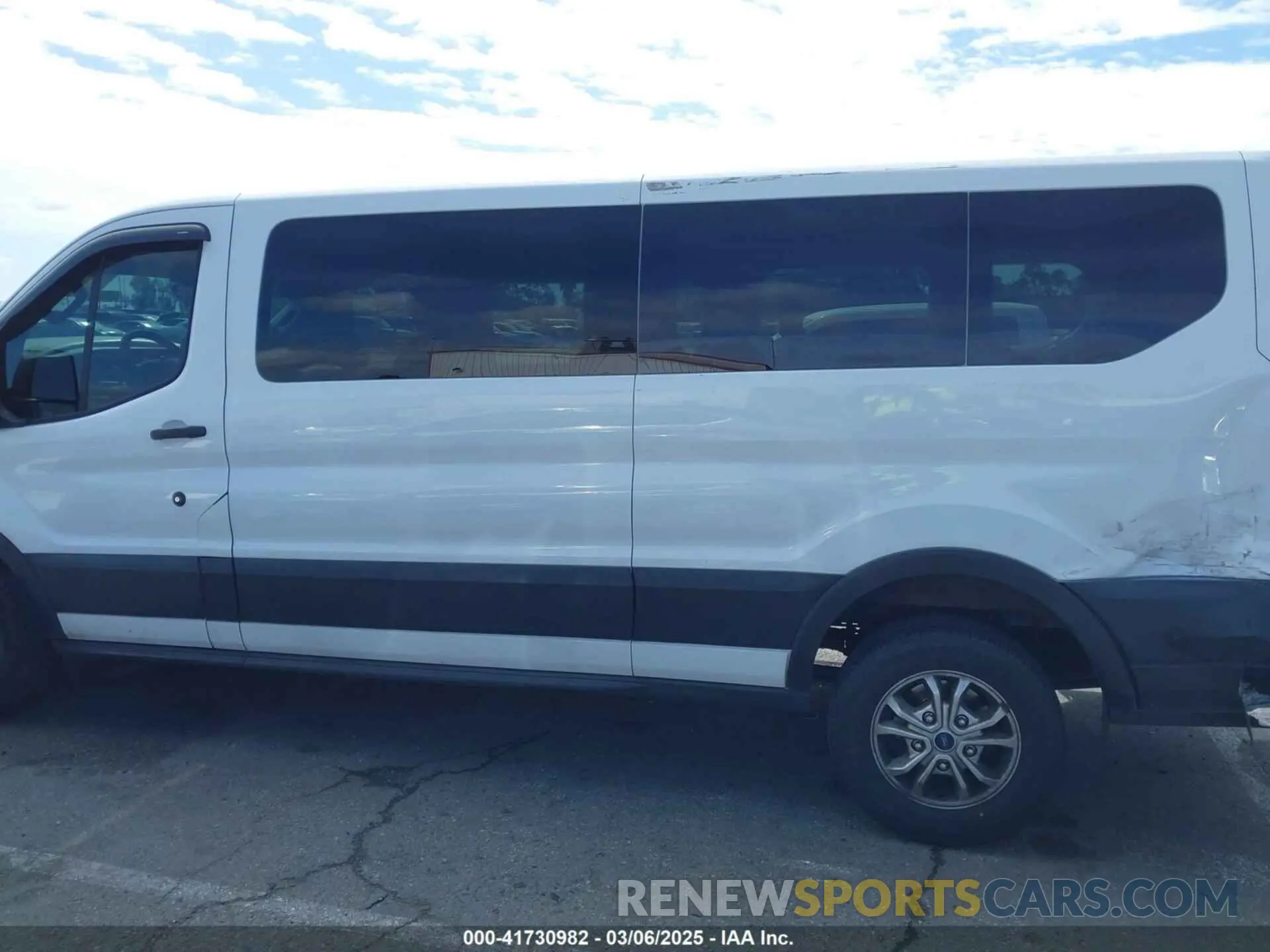 14 fotografías del automóvil dañado 1FBAX2Y88MKA15155 FORD TRANSIT-350 PASSENGER VAN 2021