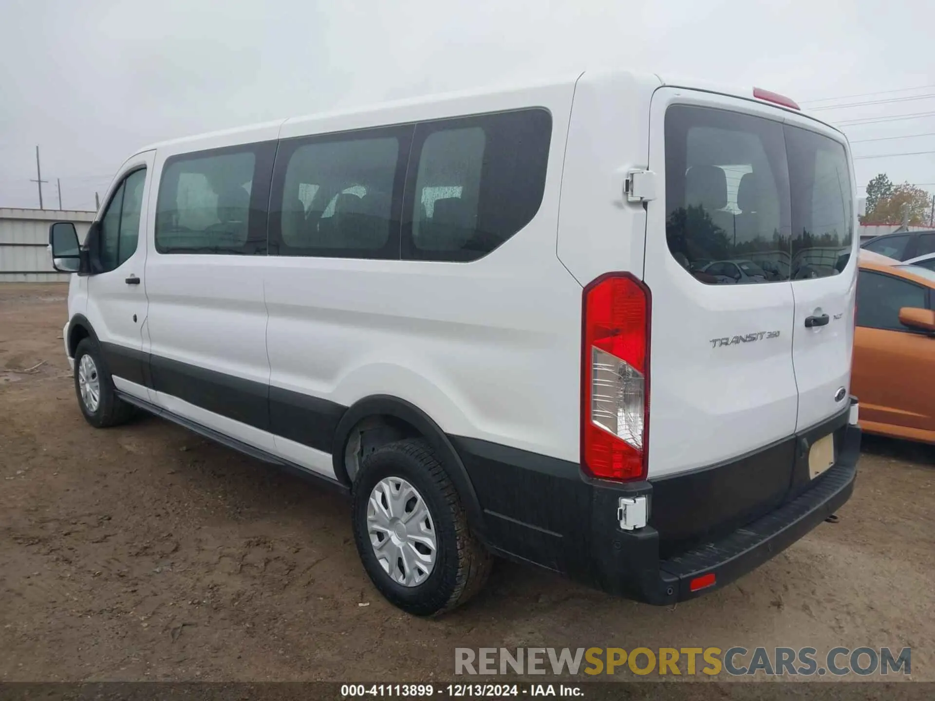 3 fotografías del automóvil dañado 1FBAX2Y82NKA48363 FORD TRANSIT-350 PASSENGER VAN 2022