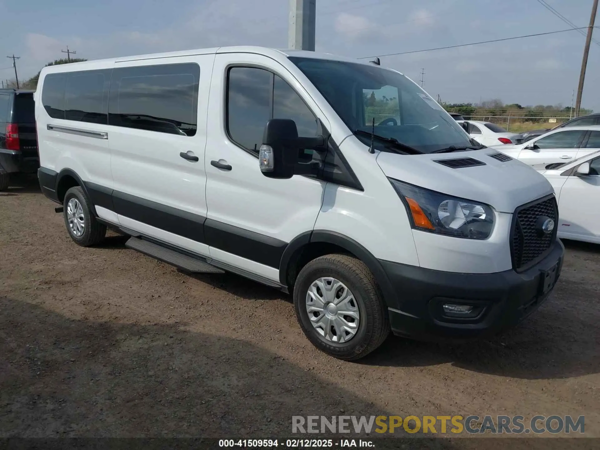 1 fotografías del automóvil dañado 1FBAX2Y85NKA67506 FORD TRANSIT-350 PASSENGER VAN 2022