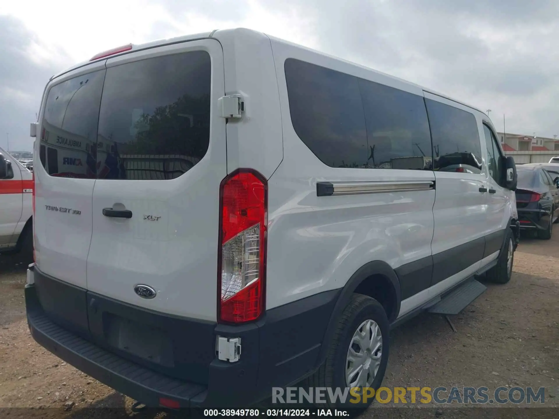 4 fotografías del automóvil dañado 1FBAX2Y86NKA79079 FORD TRANSIT-350 PASSENGER VAN 2022