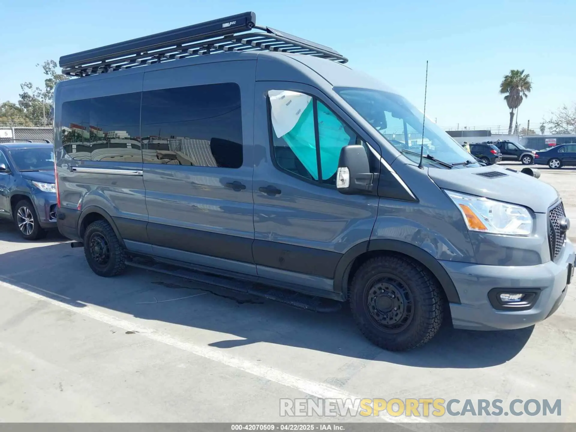 1 fotografías del automóvil dañado 1FBAX9CG0NKA12310 FORD TRANSIT-350 PASSENGER VAN 2022