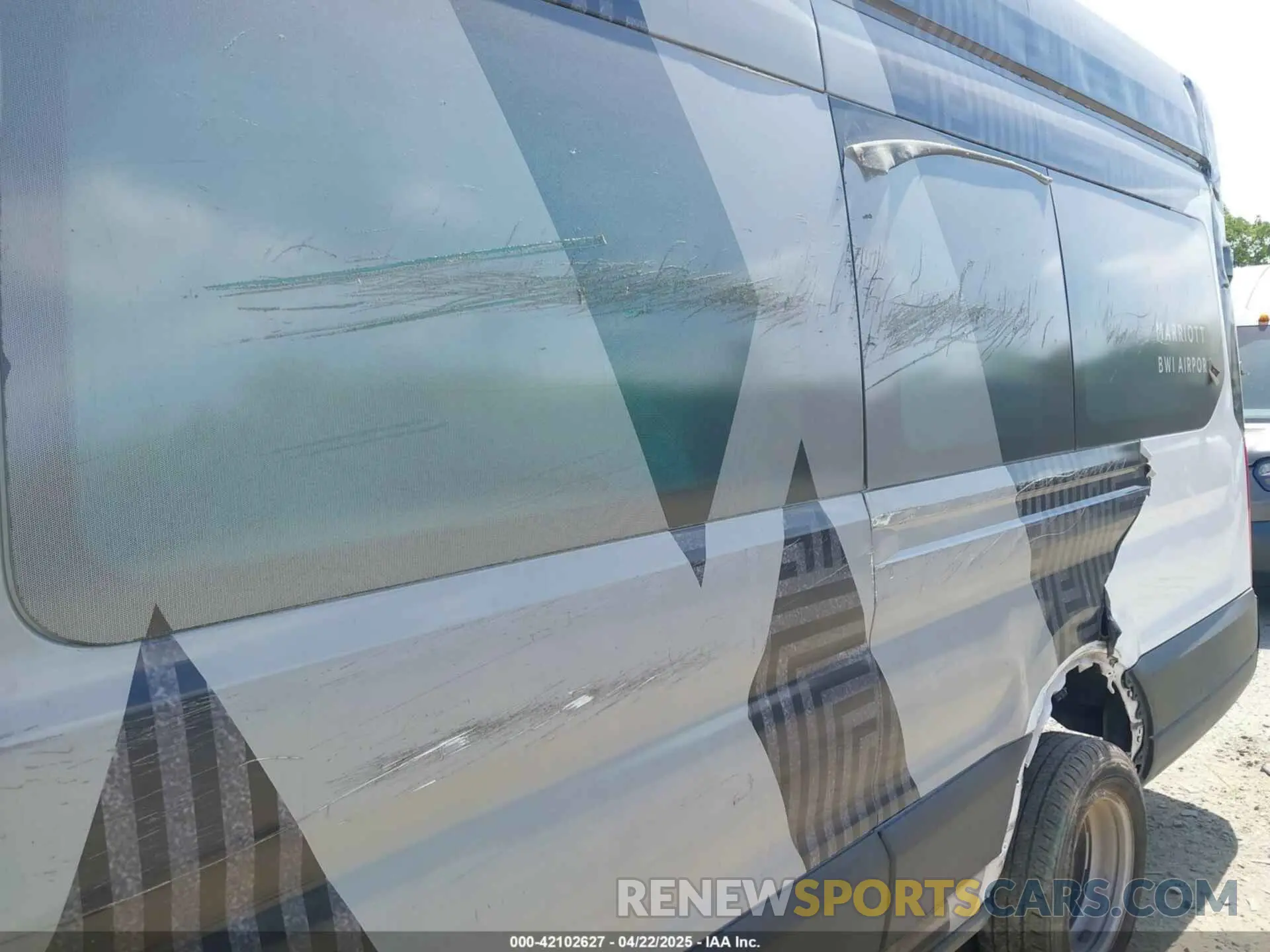11 fotografías del automóvil dañado 1FDVU4X87NKA02817 FORD TRANSIT-350 PASSENGER VAN 2022