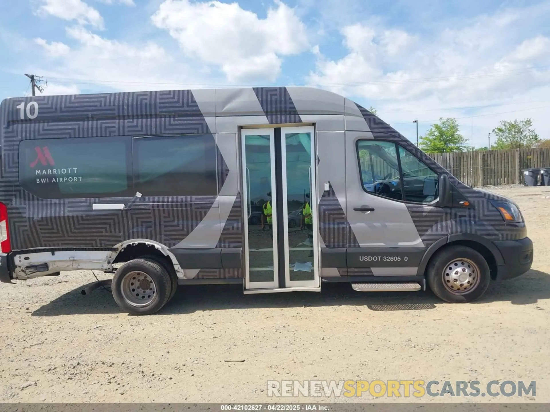 15 fotografías del automóvil dañado 1FDVU4X87NKA02817 FORD TRANSIT-350 PASSENGER VAN 2022