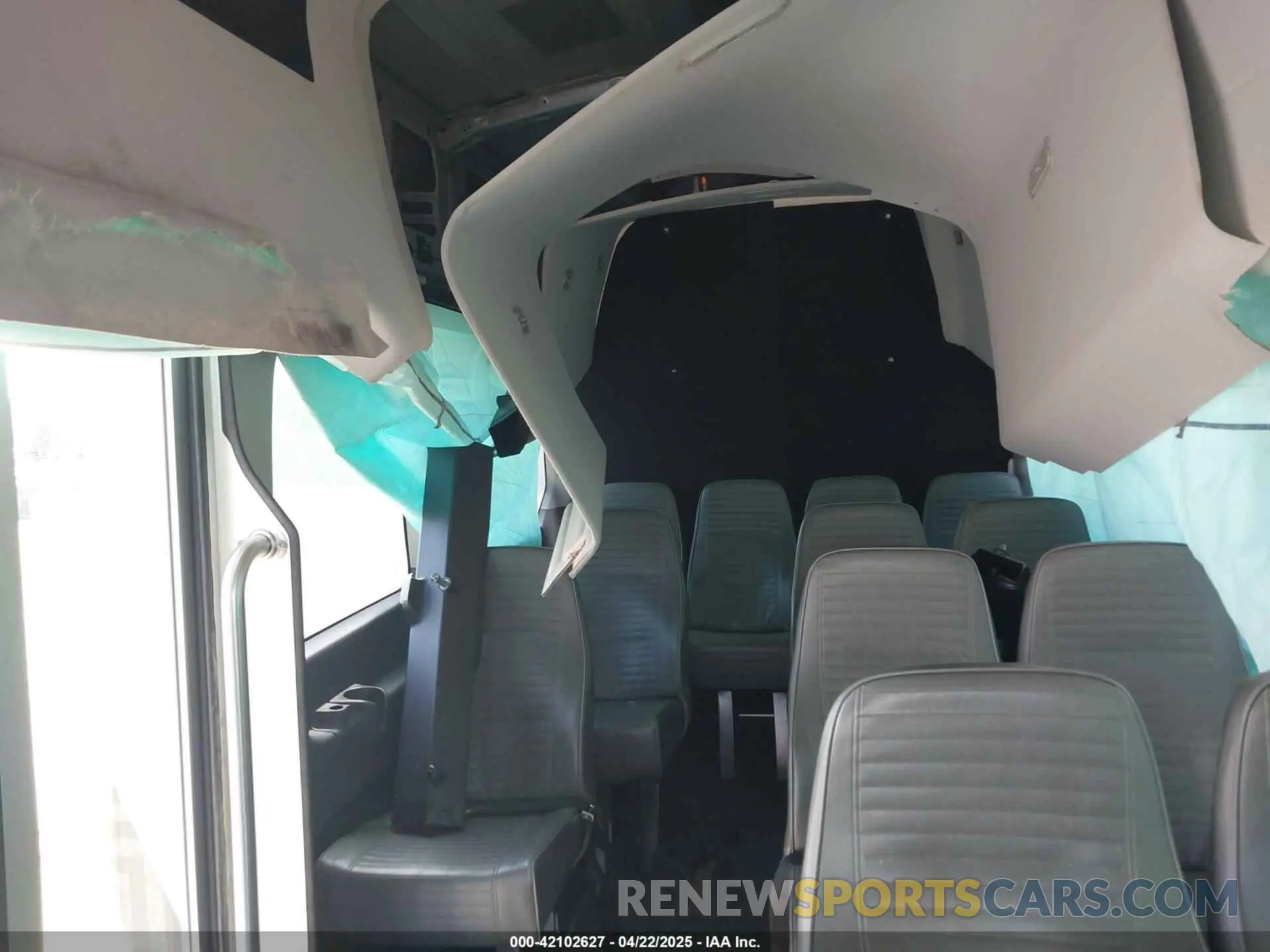 6 fotografías del automóvil dañado 1FDVU4X87NKA02817 FORD TRANSIT-350 PASSENGER VAN 2022