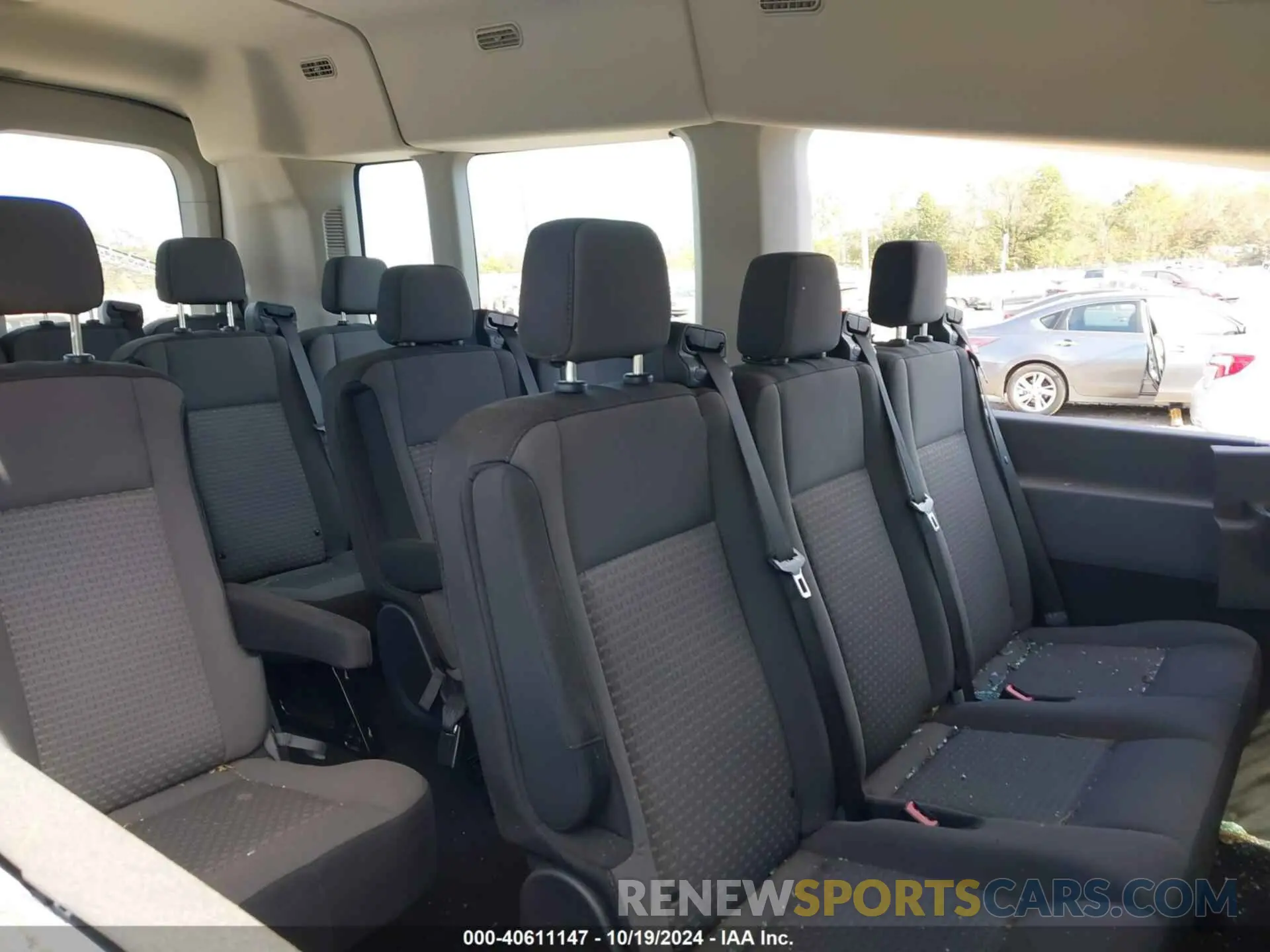 8 fotografías del automóvil dañado 1FBAX2CG0PKB68650 FORD TRANSIT-350 PASSENGER VAN 2023