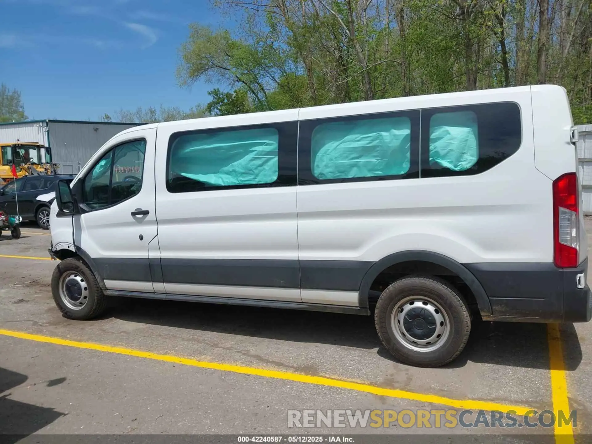 15 fotografías del automóvil dañado 1FBAX2Y82PKA55722 FORD TRANSIT-350 PASSENGER VAN 2023
