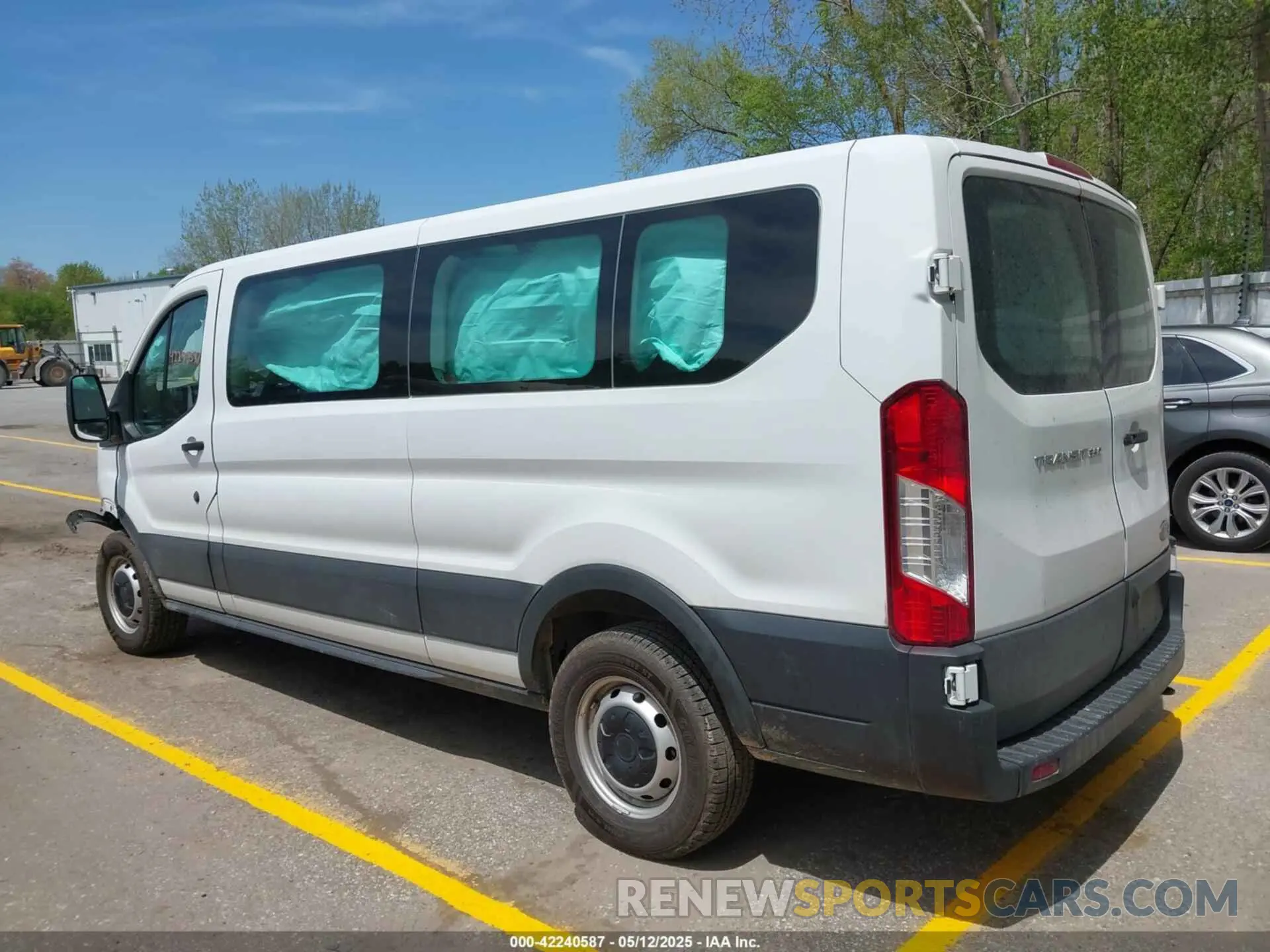 3 fotografías del automóvil dañado 1FBAX2Y82PKA55722 FORD TRANSIT-350 PASSENGER VAN 2023