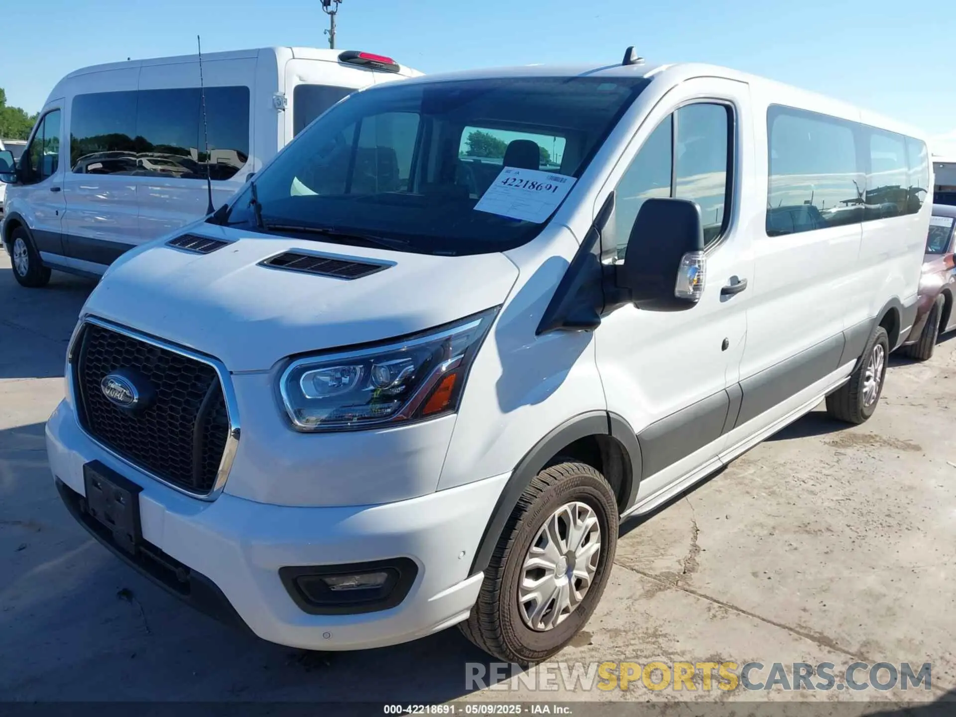 2 fotografías del automóvil dañado 1FBAX2Y8XPKB41098 FORD TRANSIT-350 PASSENGER VAN 2023