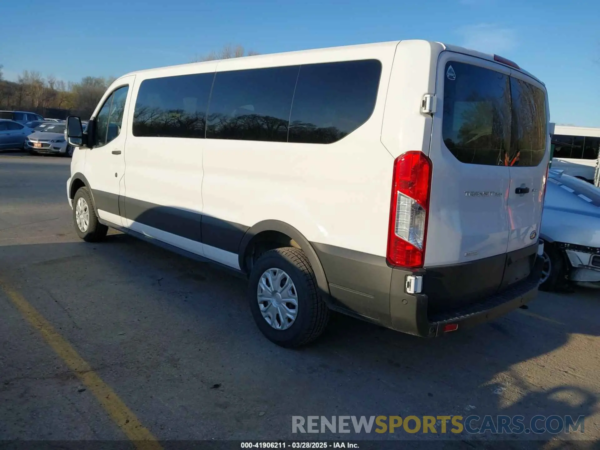 3 fotografías del automóvil dañado 1FBAX2YG1PKA89545 FORD TRANSIT-350 PASSENGER VAN 2023