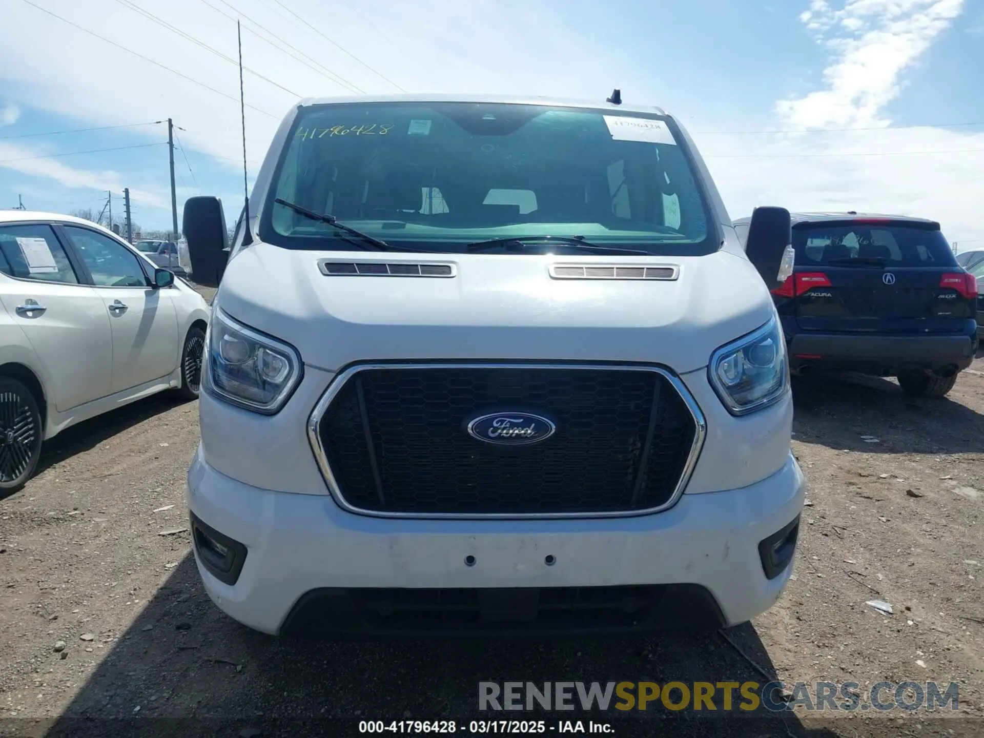 12 fotografías del automóvil dañado 1FBAX2YG2PKA45201 FORD TRANSIT-350 PASSENGER VAN 2023