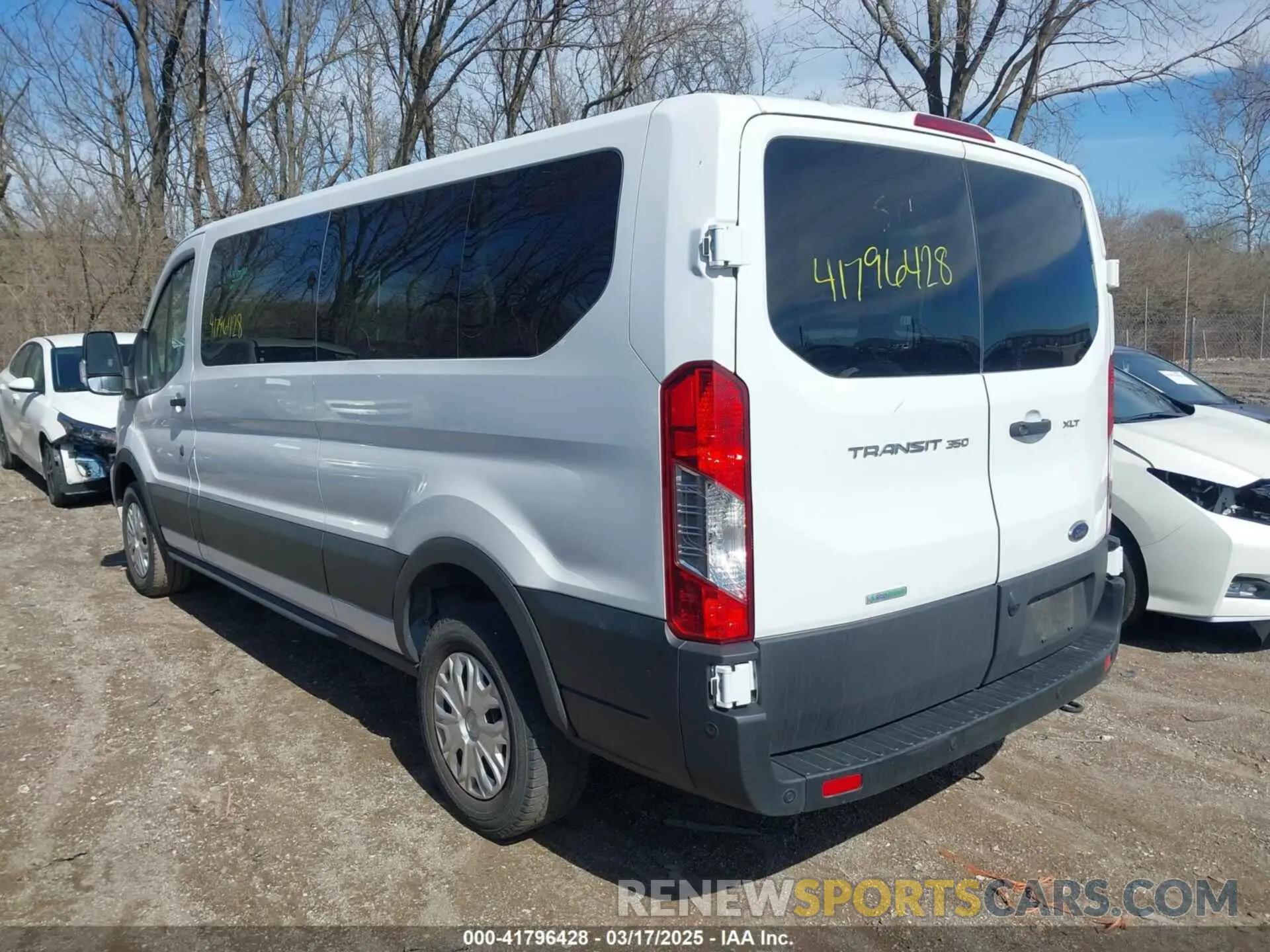 3 fotografías del automóvil dañado 1FBAX2YG2PKA45201 FORD TRANSIT-350 PASSENGER VAN 2023