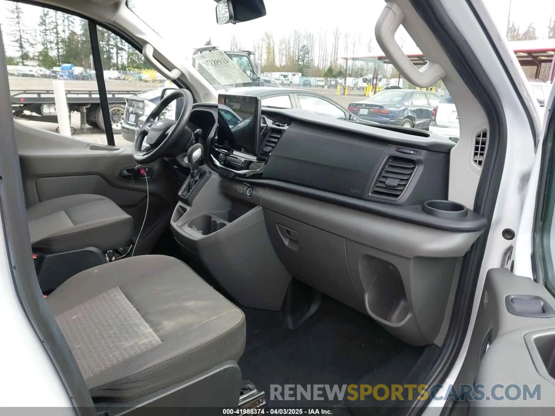 5 fotografías del automóvil dañado 1FBAX2YGXPKA94291 FORD TRANSIT-350 PASSENGER VAN 2023