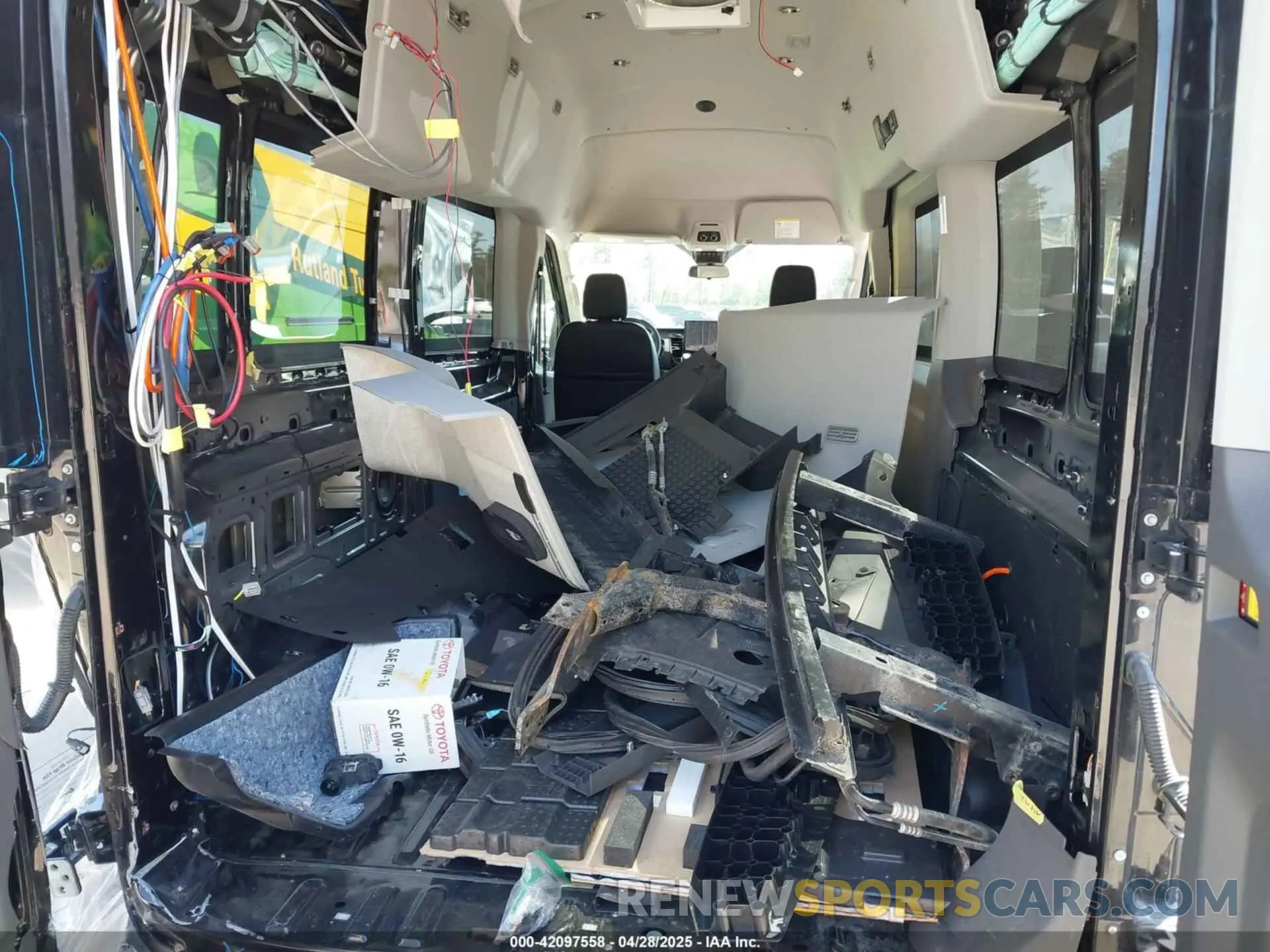 12 fotografías del automóvil dañado 1FBAX9XG7PKA21972 FORD TRANSIT-350 PASSENGER VAN 2023