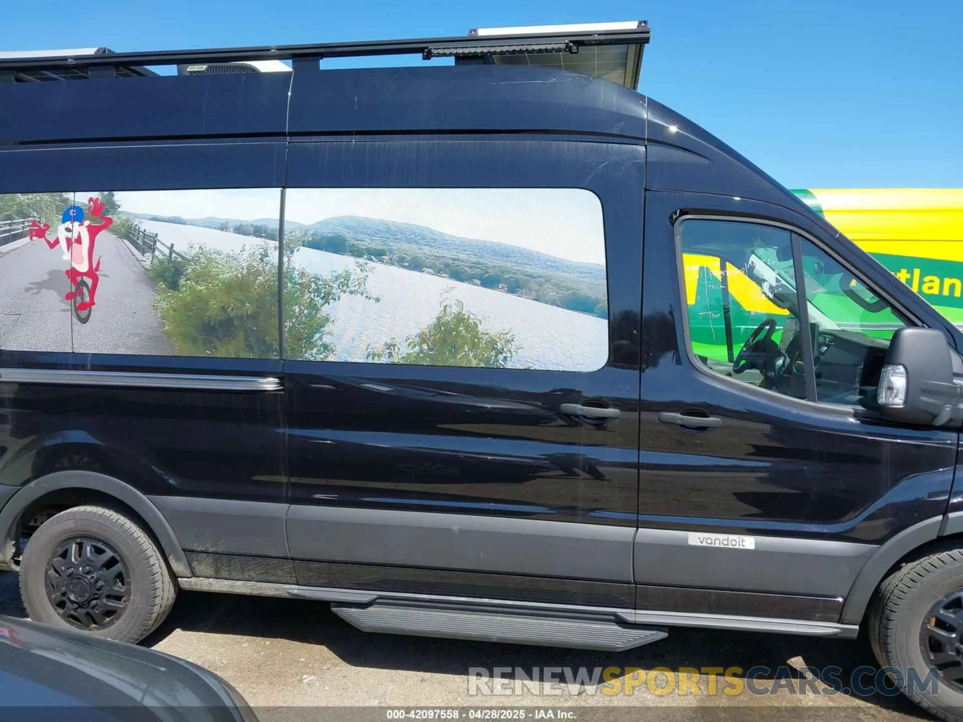 14 fotografías del automóvil dañado 1FBAX9XG7PKA21972 FORD TRANSIT-350 PASSENGER VAN 2023
