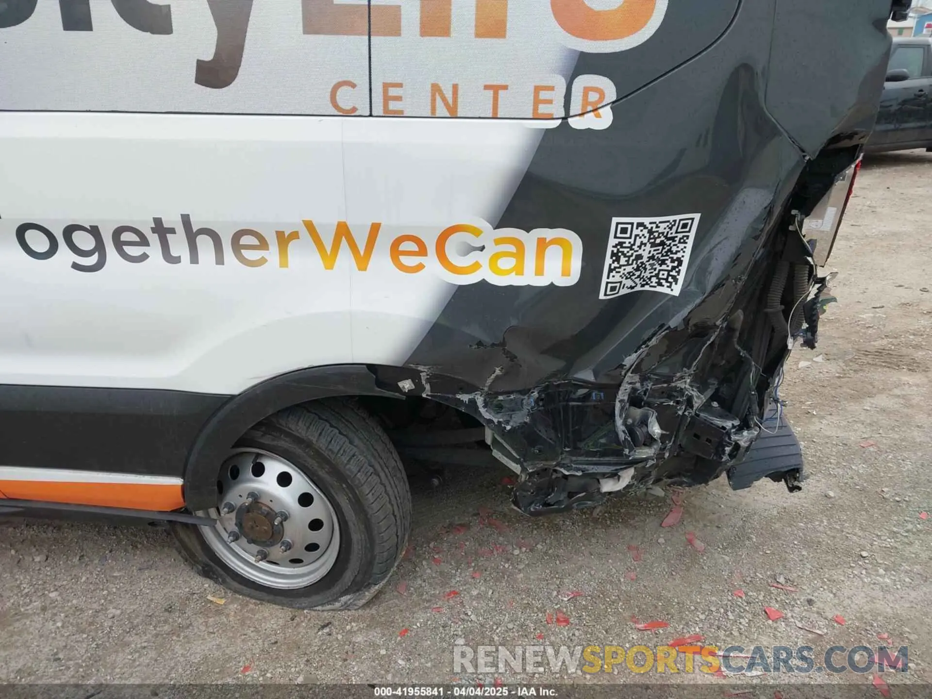 17 fotografías del automóvil dañado 1FBAX9Y89PKC12414 FORD TRANSIT-350 PASSENGER VAN 2023