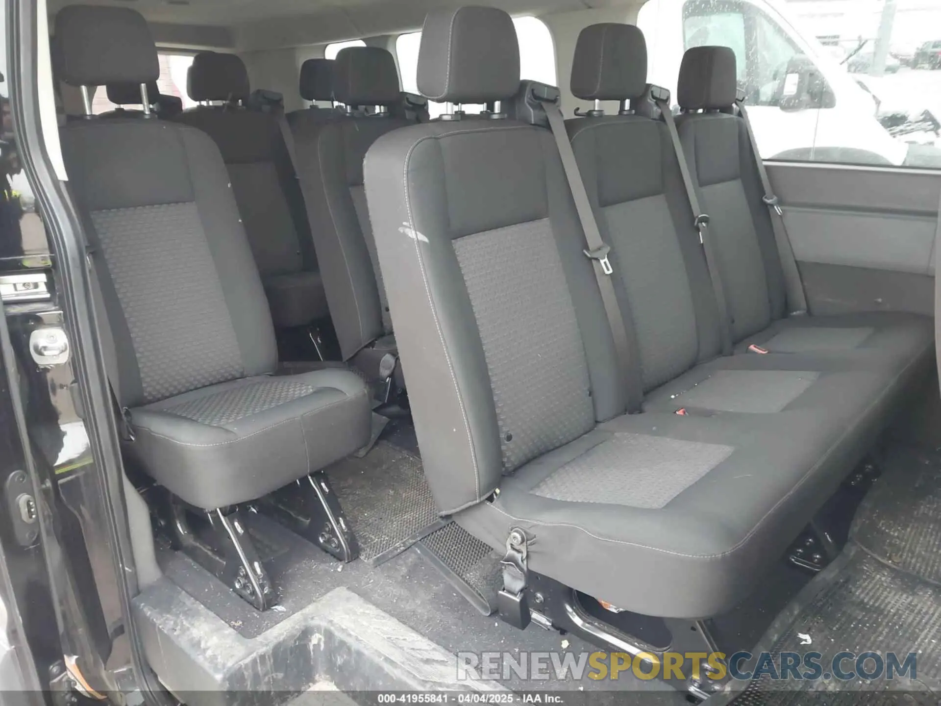 8 fotografías del automóvil dañado 1FBAX9Y89PKC12414 FORD TRANSIT-350 PASSENGER VAN 2023
