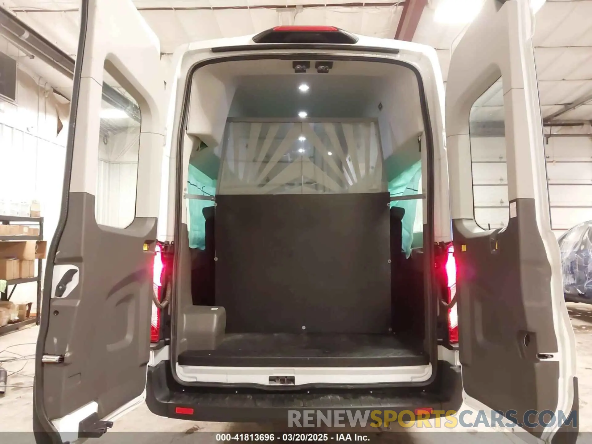 11 fotografías del automóvil dañado 1FBVU4X80PKC01073 FORD TRANSIT-350 PASSENGER VAN 2023