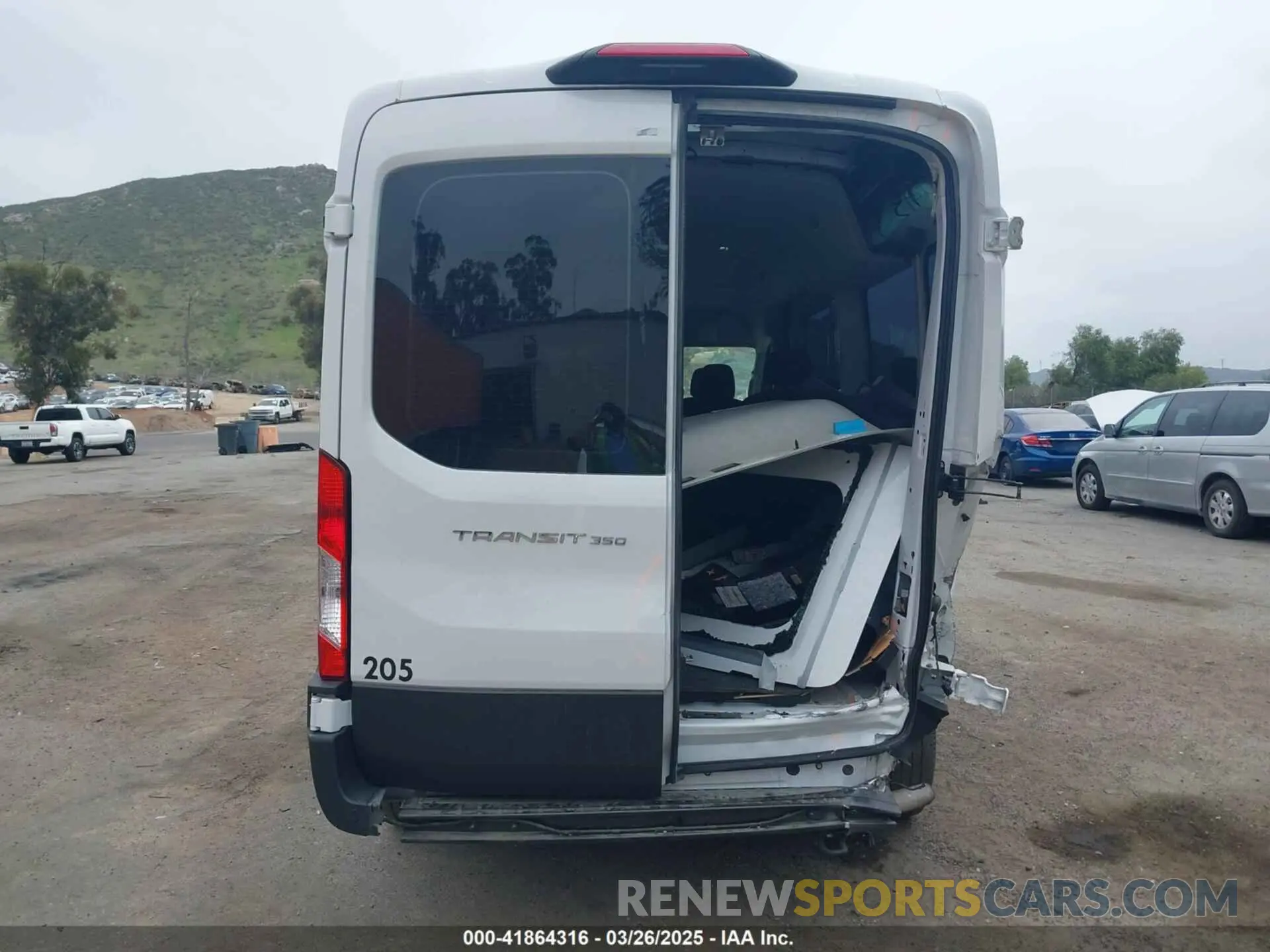 16 fotografías del automóvil dañado 1FDAX2C80PKA74557 FORD TRANSIT-350 PASSENGER VAN 2023