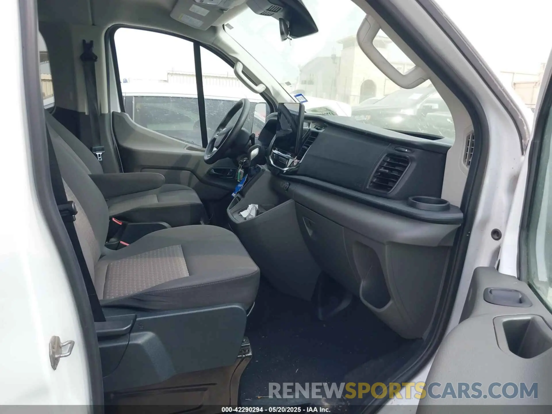 5 fotografías del automóvil dañado 1FDAX2Y89PKA45101 FORD TRANSIT-350 PASSENGER VAN 2023