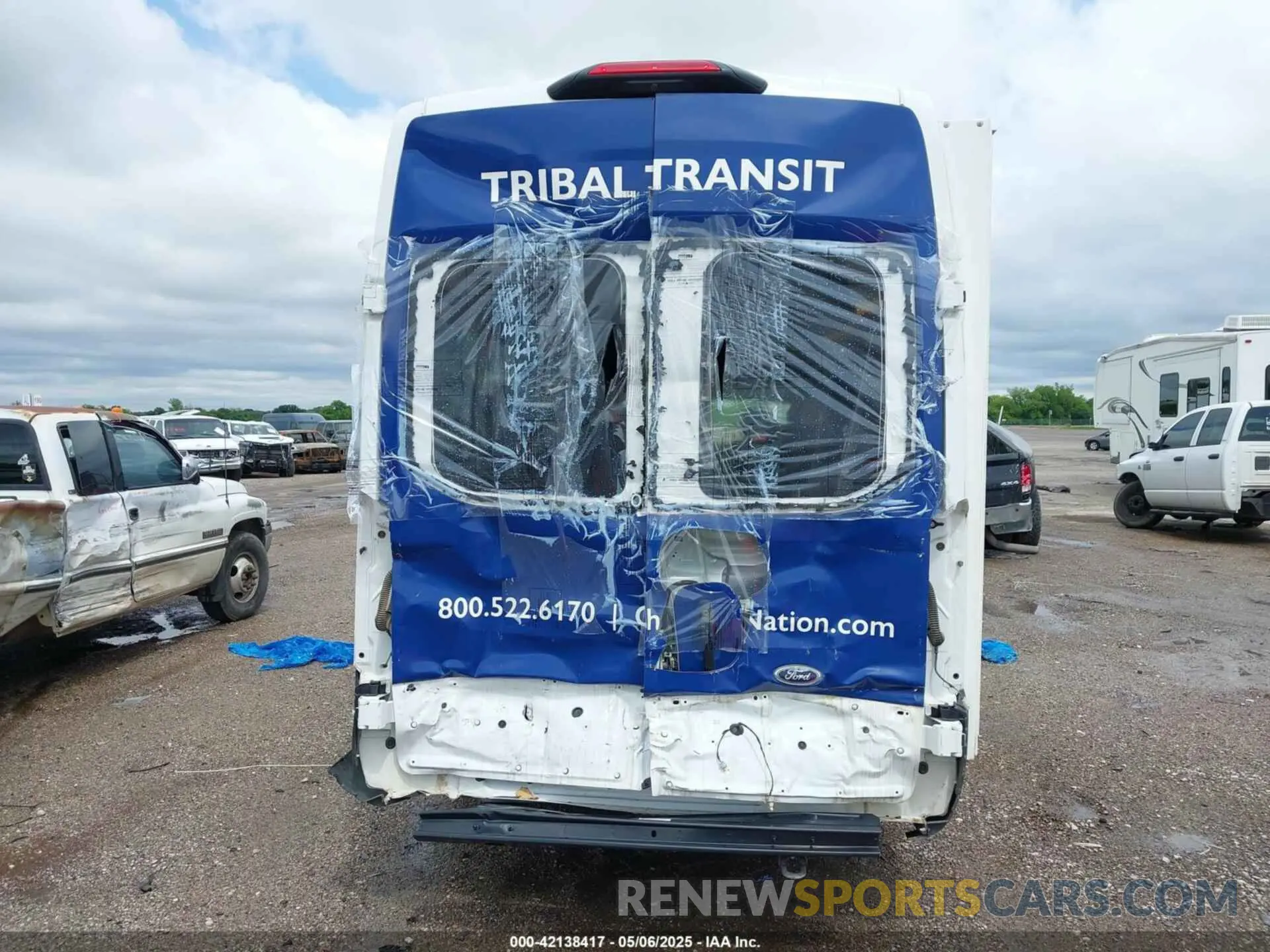 11 fotografías del automóvil dañado 1FDVU5XG0PKB93819 FORD TRANSIT-350 PASSENGER VAN 2023