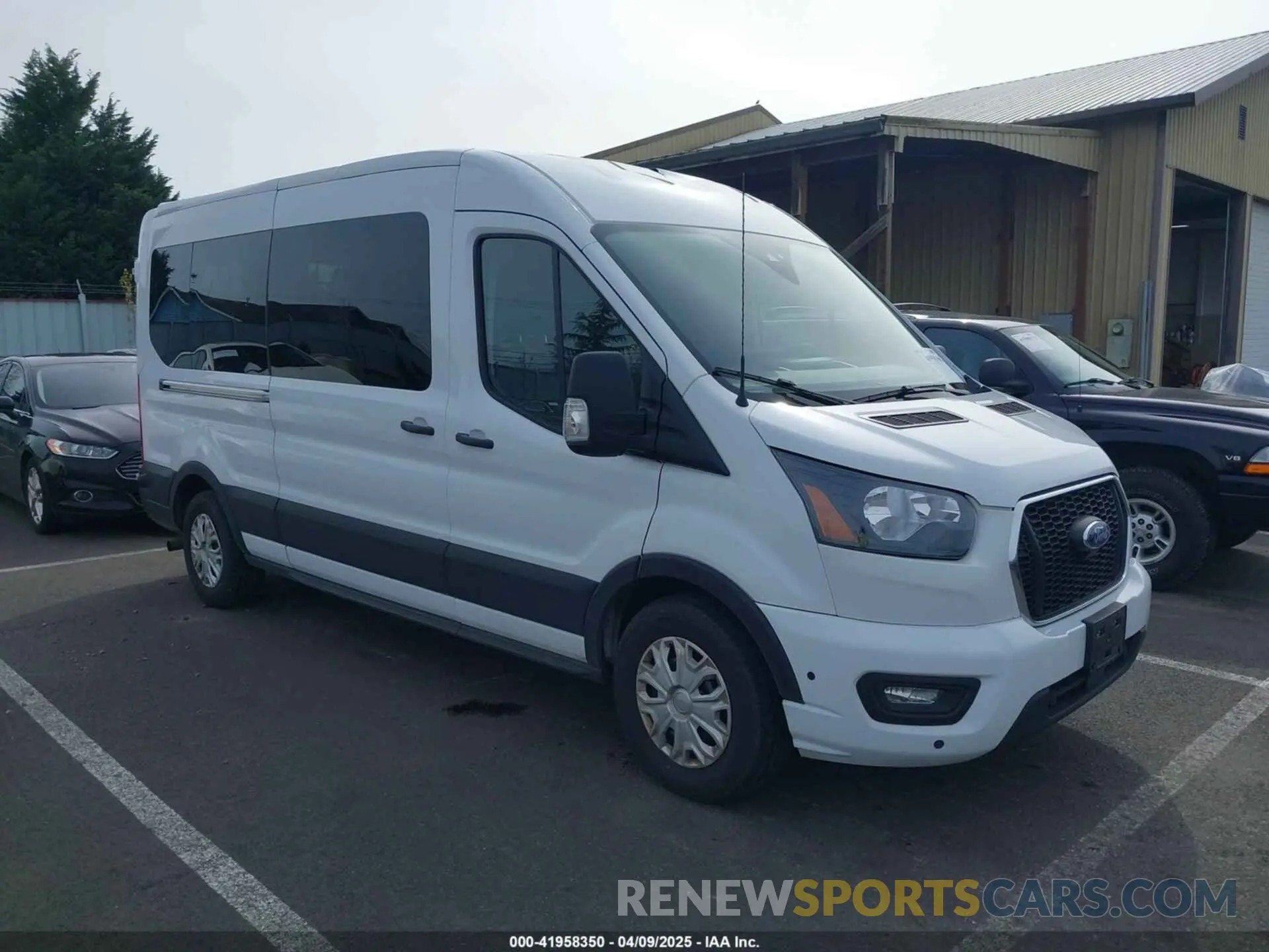 1 fotografías del automóvil dañado 1FBAX2C83RKA51950 FORD TRANSIT-350 PASSENGER VAN 2024