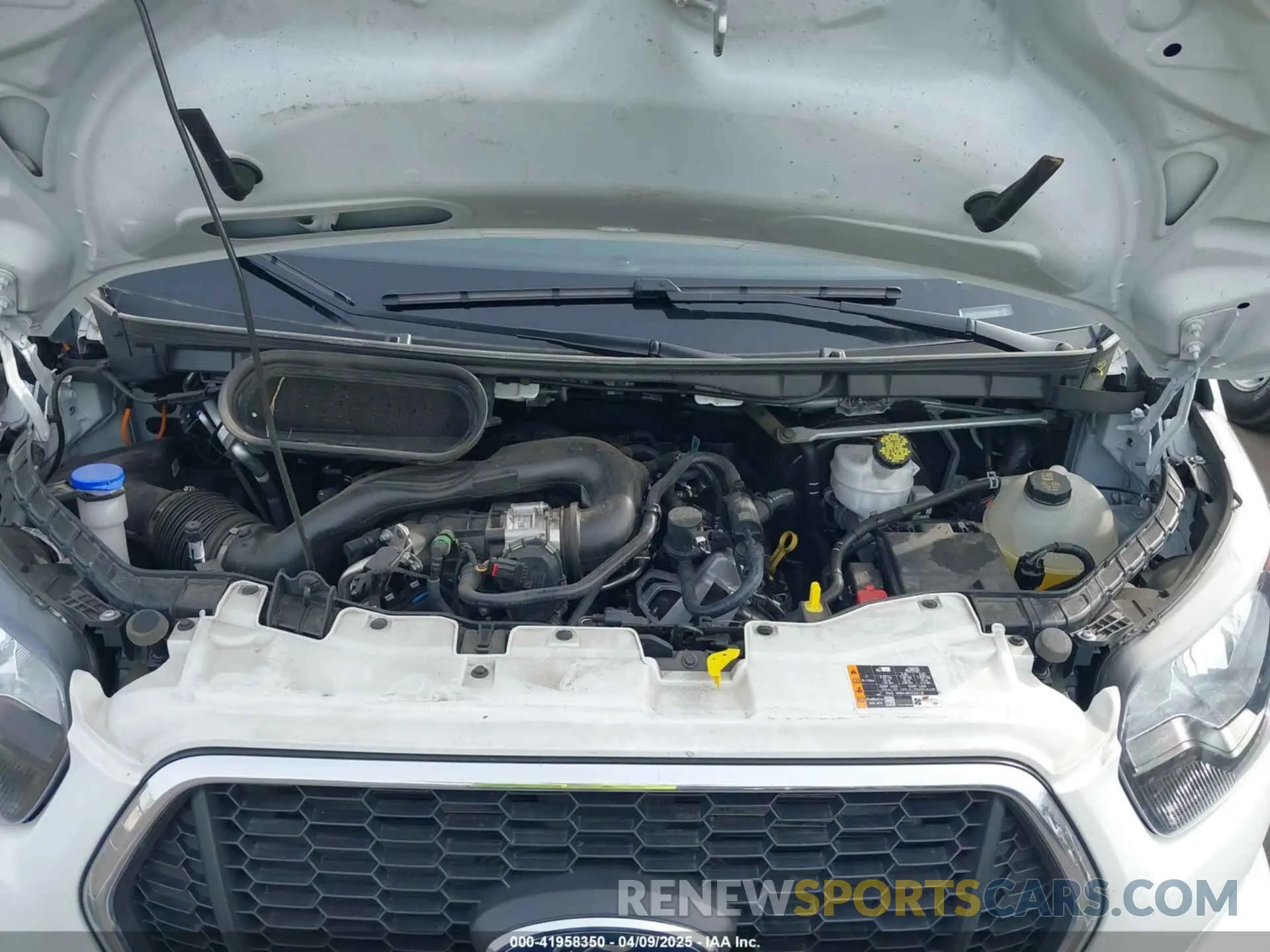 10 fotografías del automóvil dañado 1FBAX2C83RKA51950 FORD TRANSIT-350 PASSENGER VAN 2024