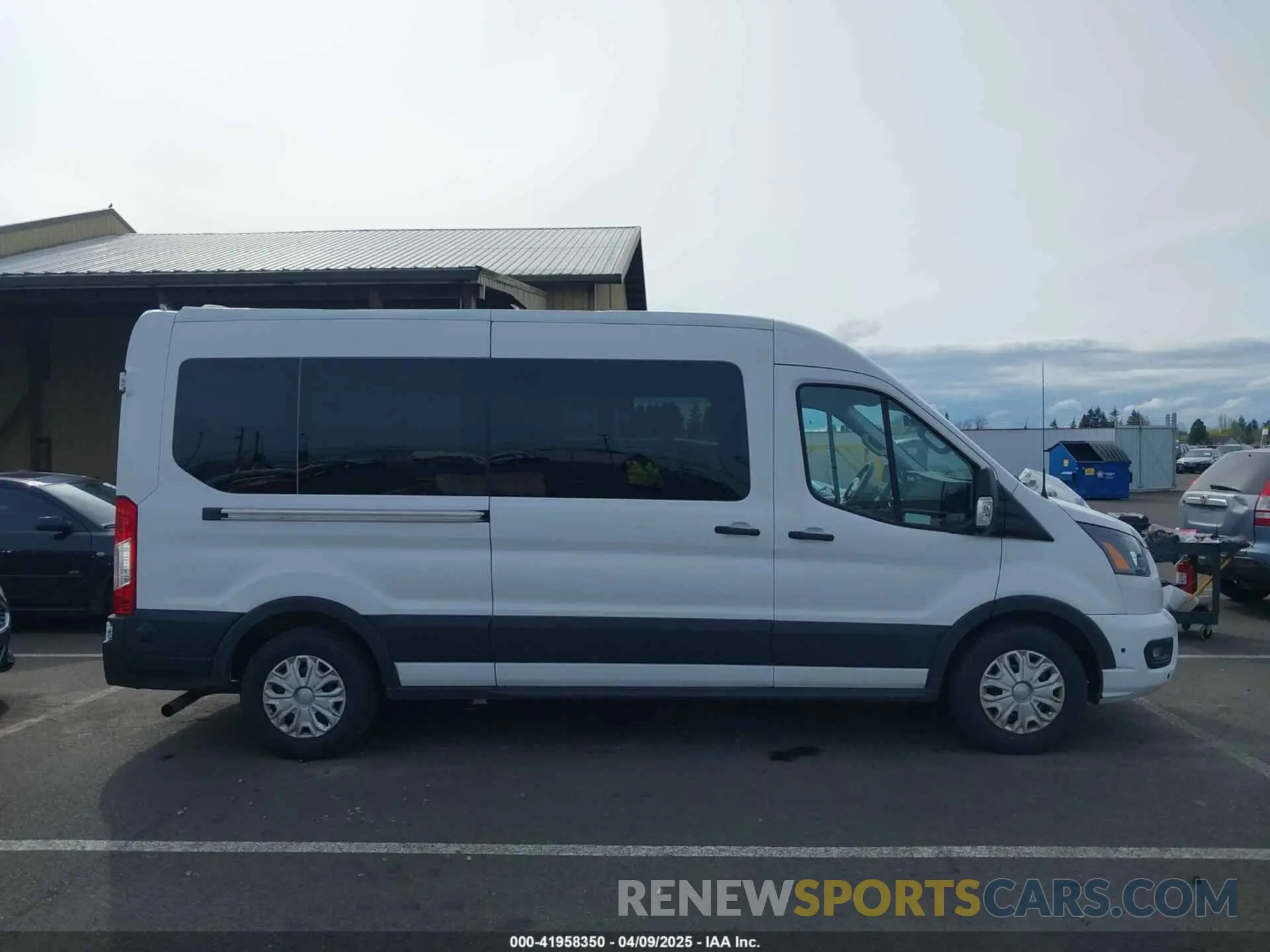 13 fotografías del automóvil dañado 1FBAX2C83RKA51950 FORD TRANSIT-350 PASSENGER VAN 2024