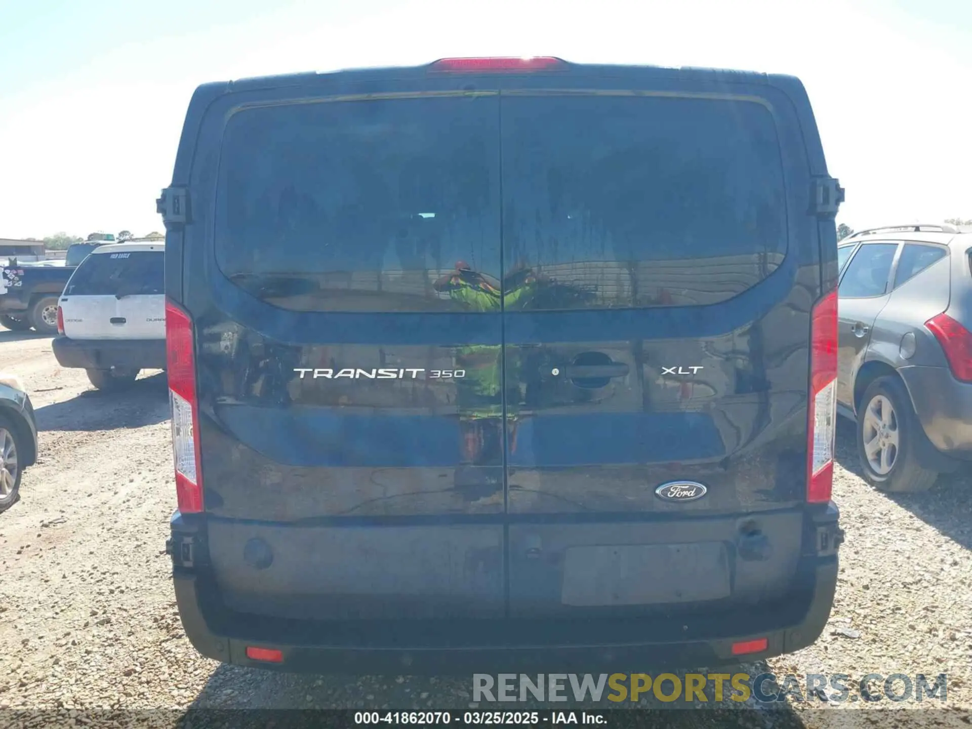 16 fotografías del automóvil dañado 1FBAX2Y80RKA16100 FORD TRANSIT-350 PASSENGER VAN 2024