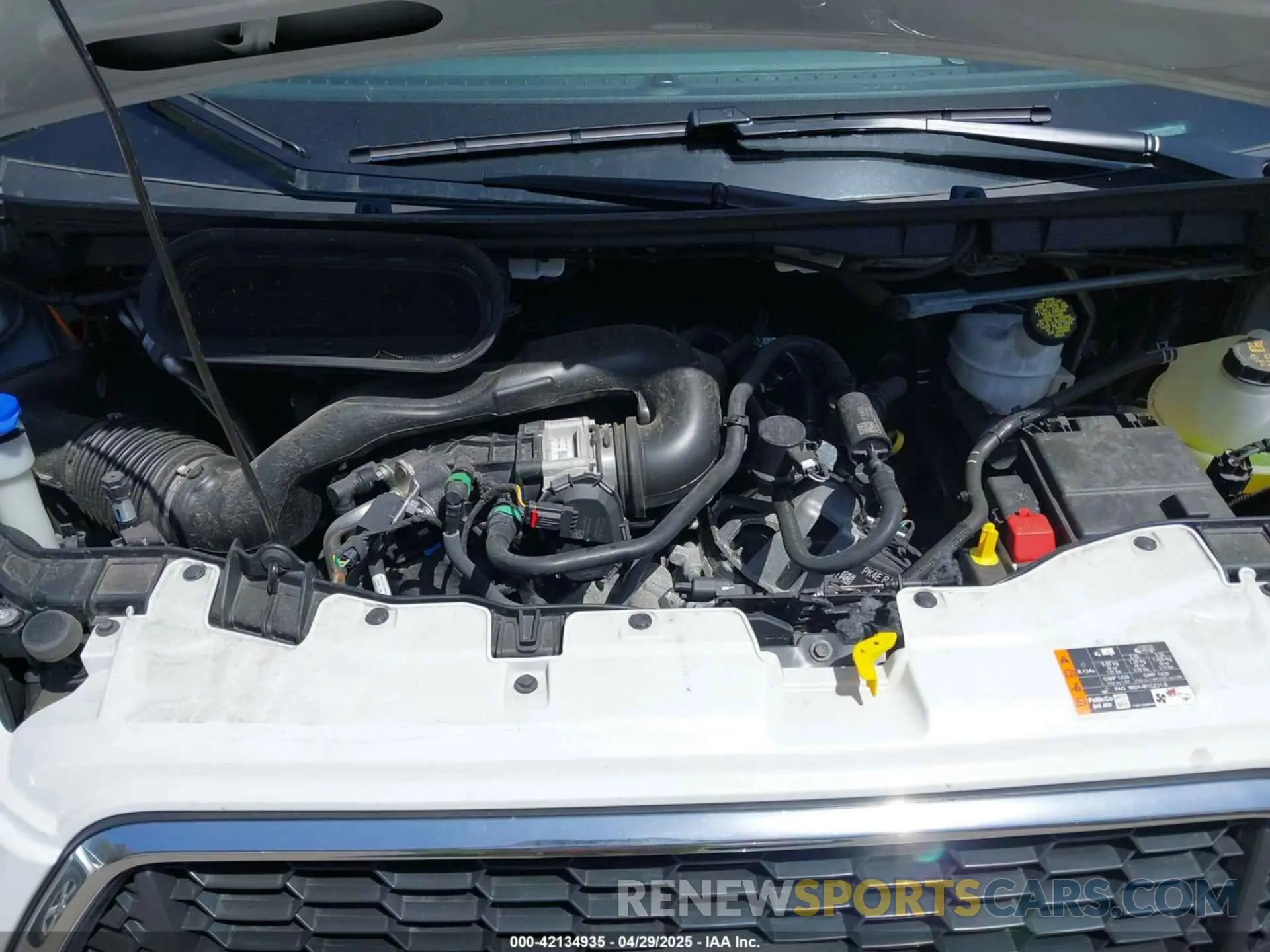 10 fotografías del automóvil dañado 1FBAX2Y88RKA15681 FORD TRANSIT-350 PASSENGER VAN 2024